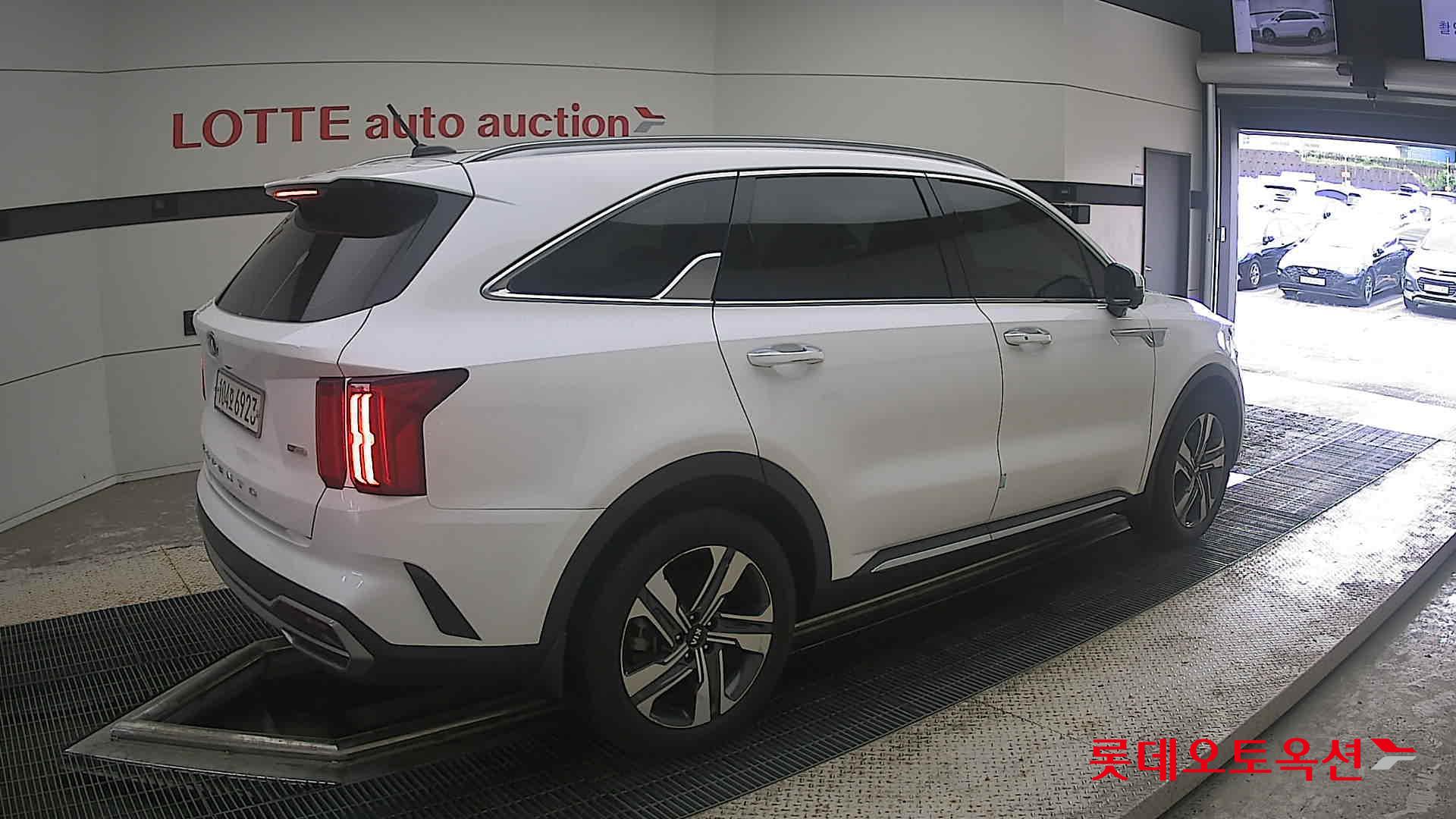 2021 - kia sorento