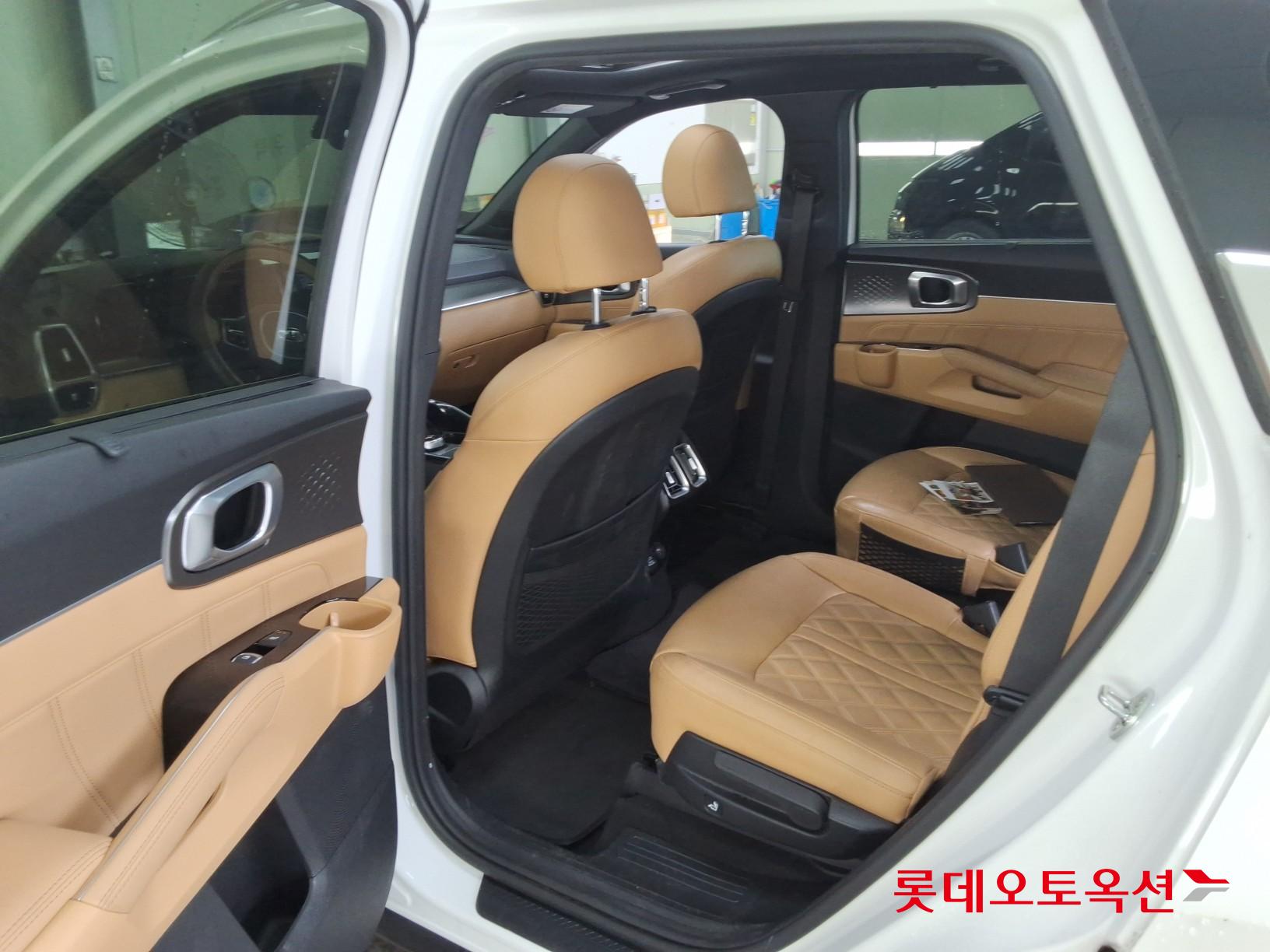 2021 - kia sorento