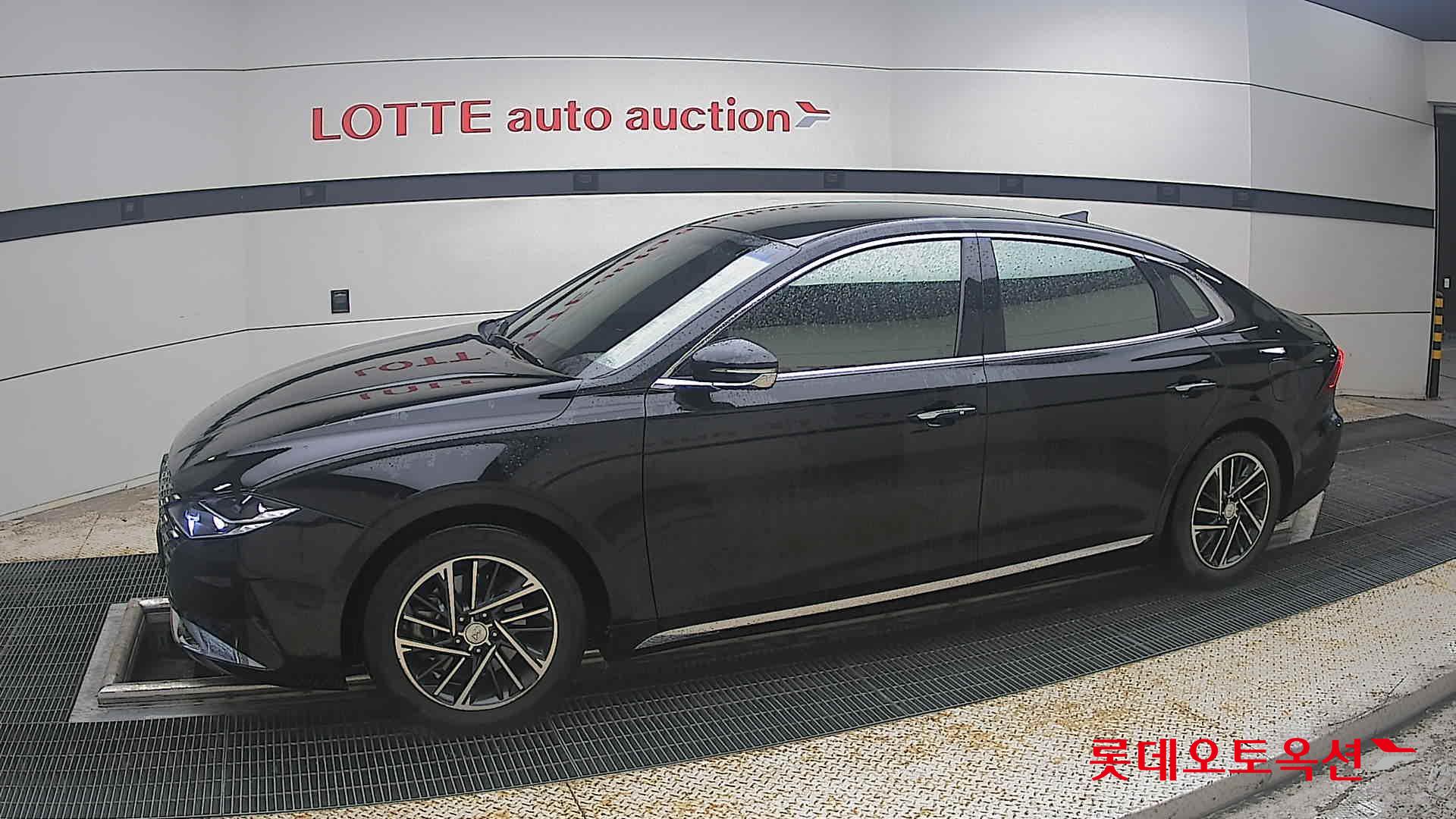 2022 - hyundai grandeur