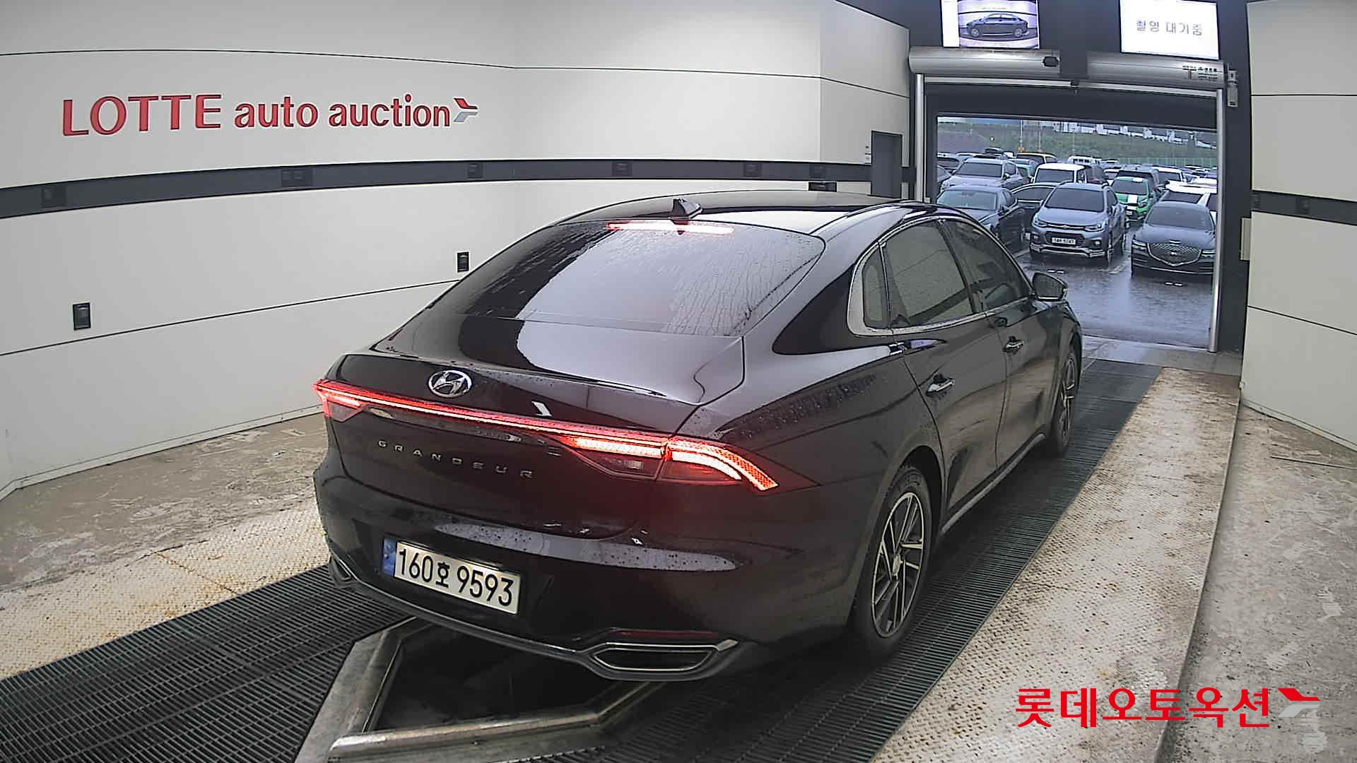 2022 - hyundai grandeur