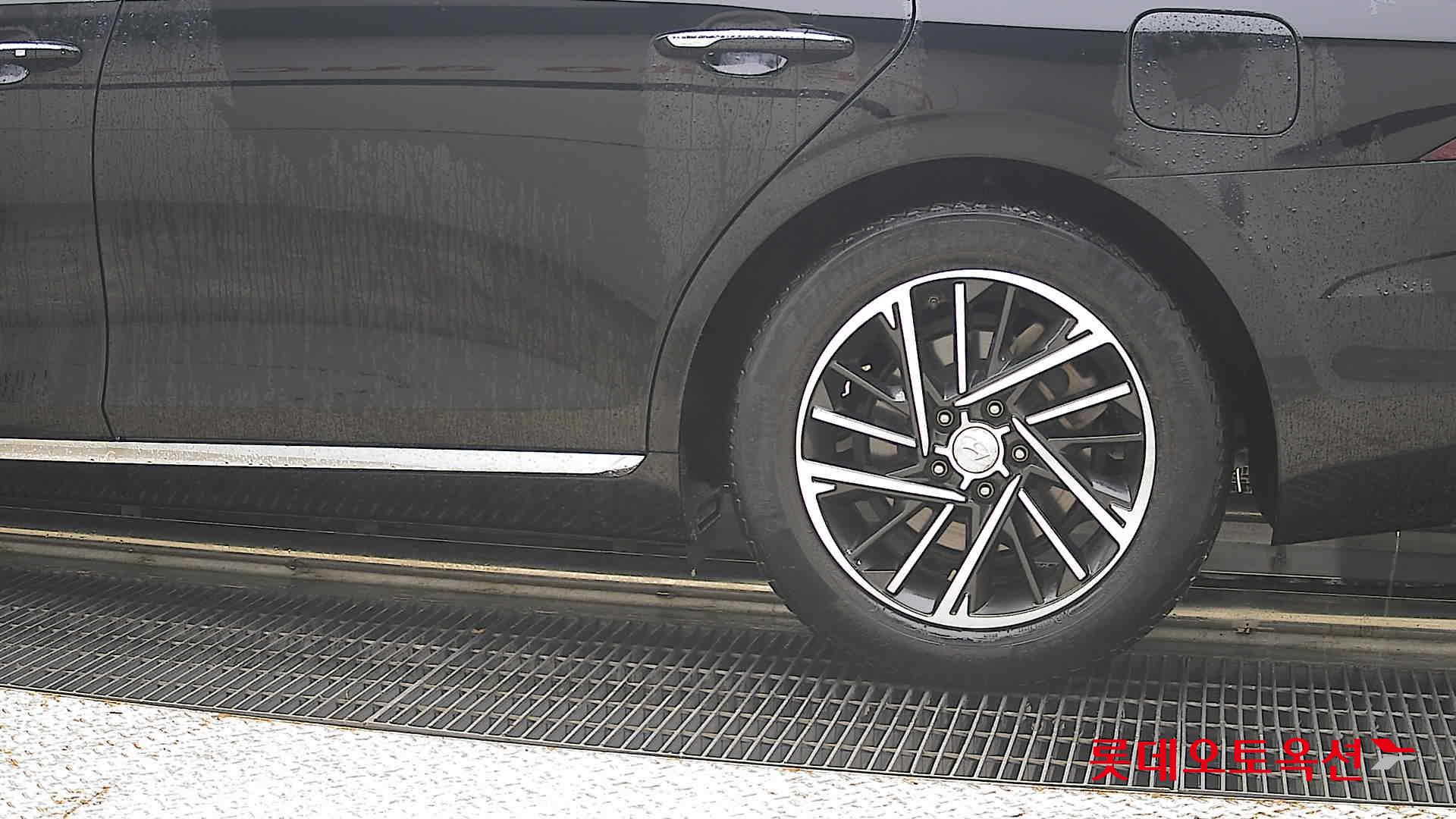 2022 - hyundai grandeur