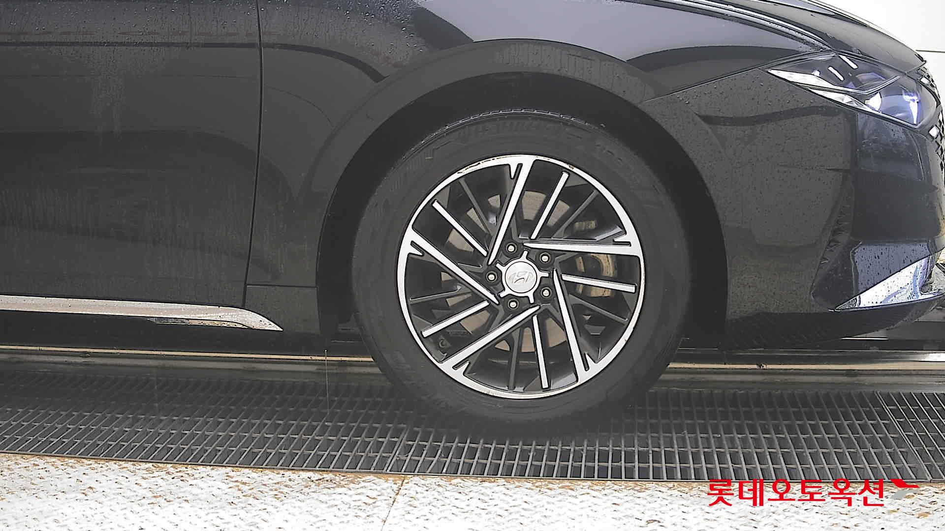 2022 - hyundai grandeur
