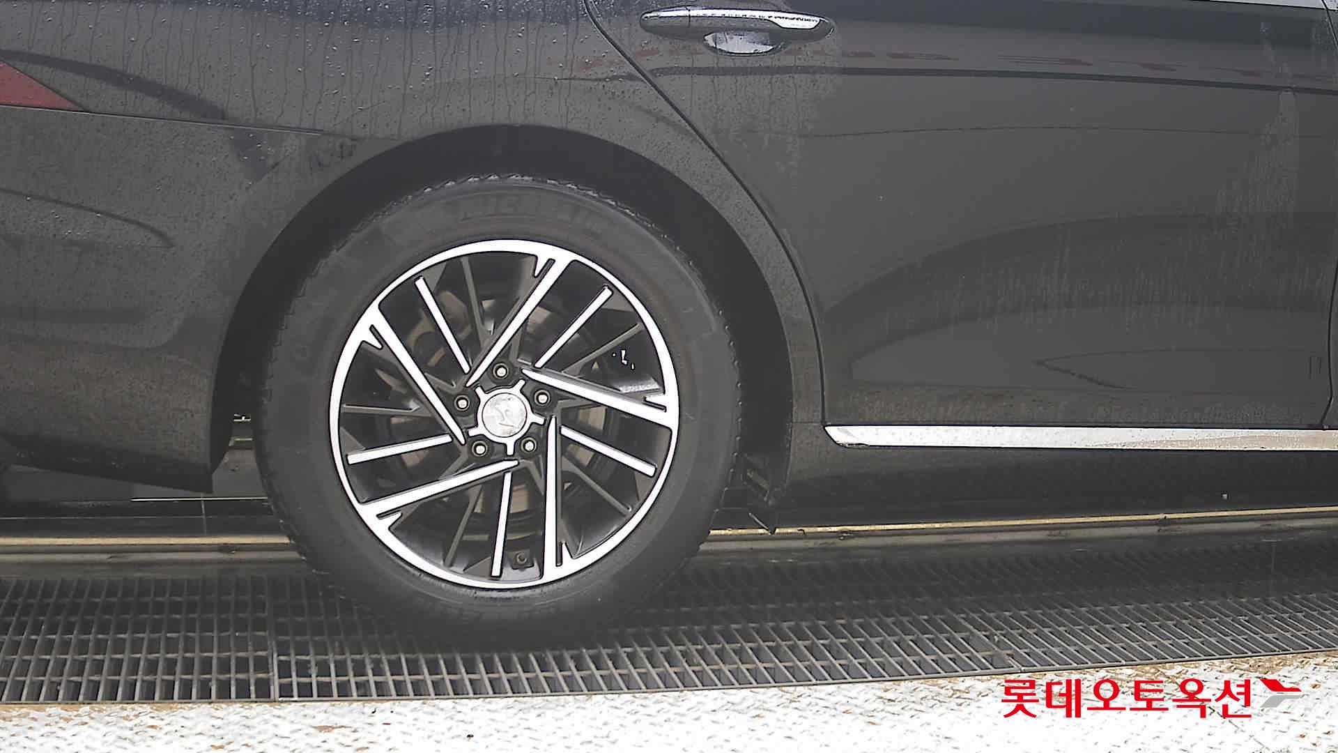 2022 - hyundai grandeur