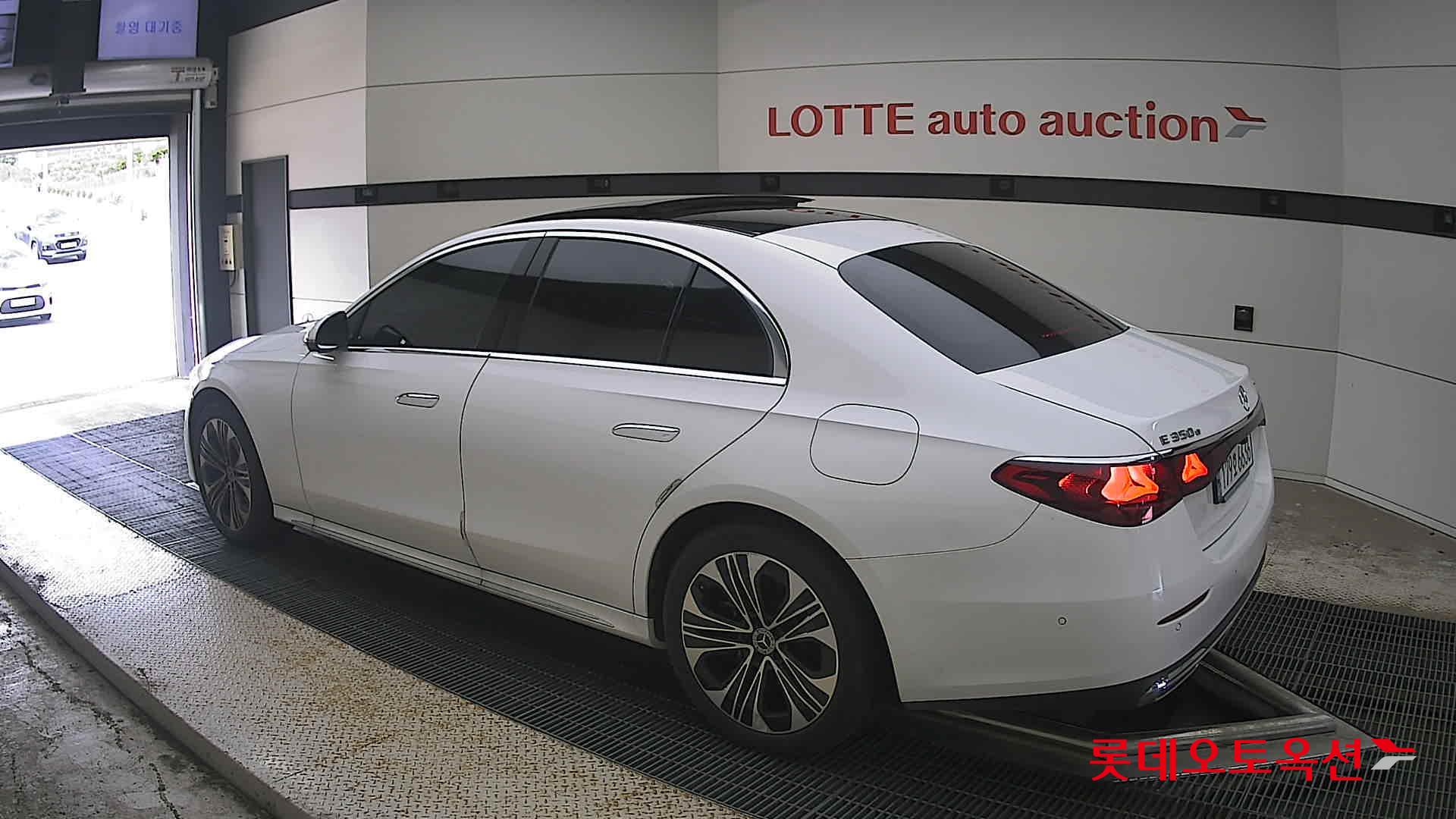 2025 - mercedes-benz e350e