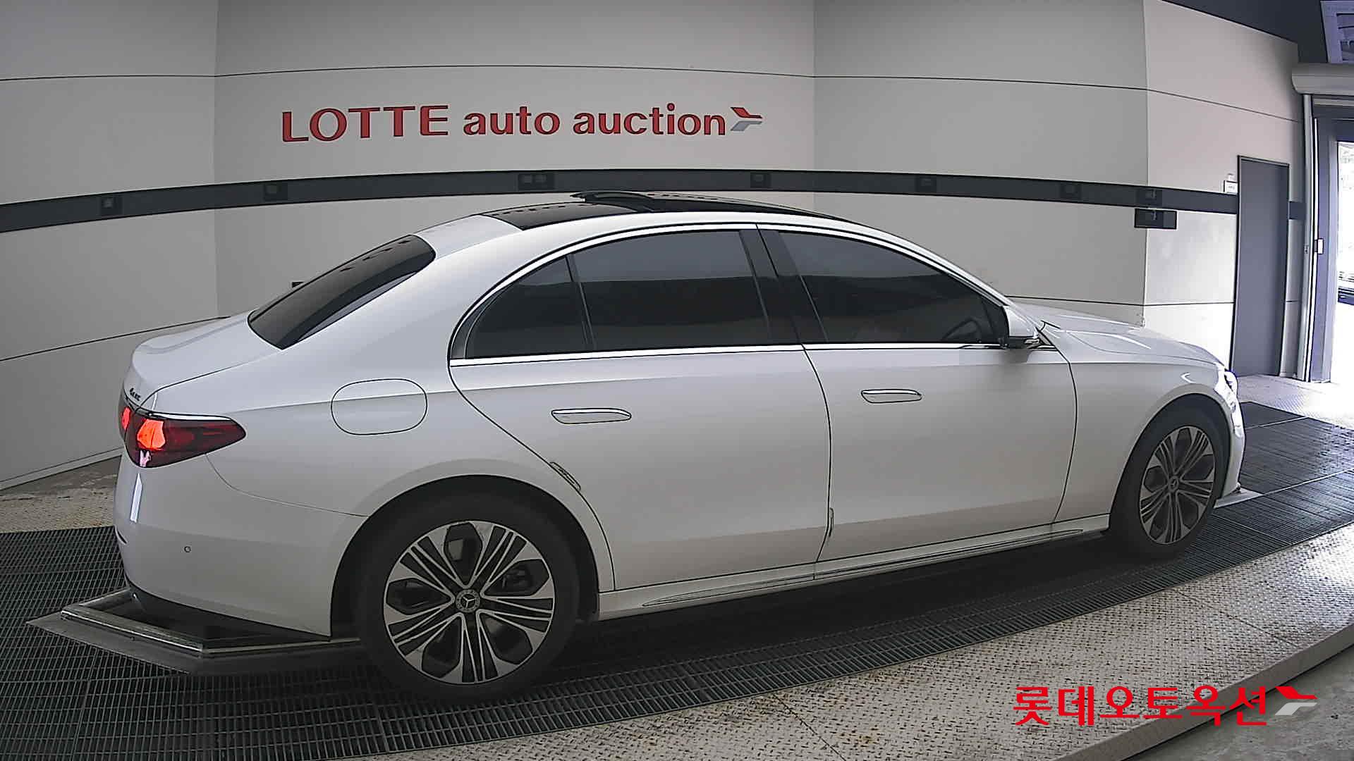 2025 - mercedes-benz e350e