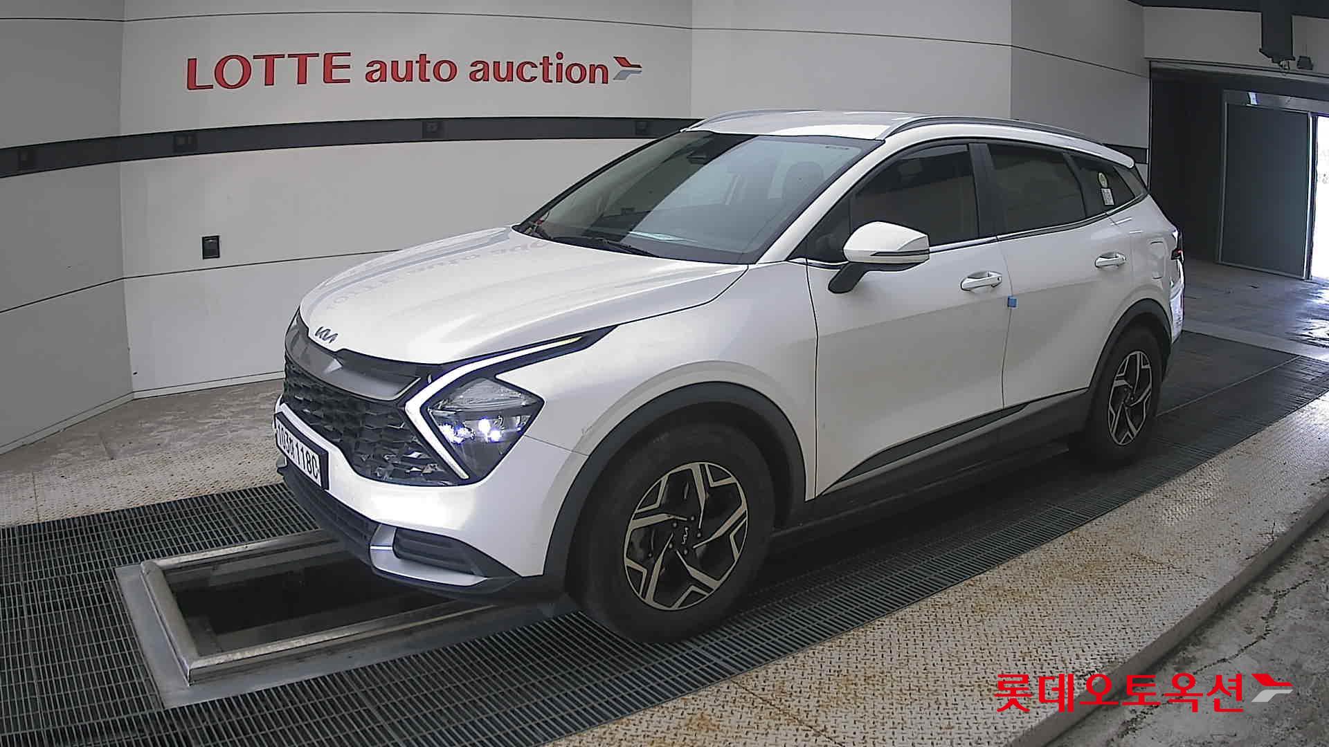 2022 - kia sportage