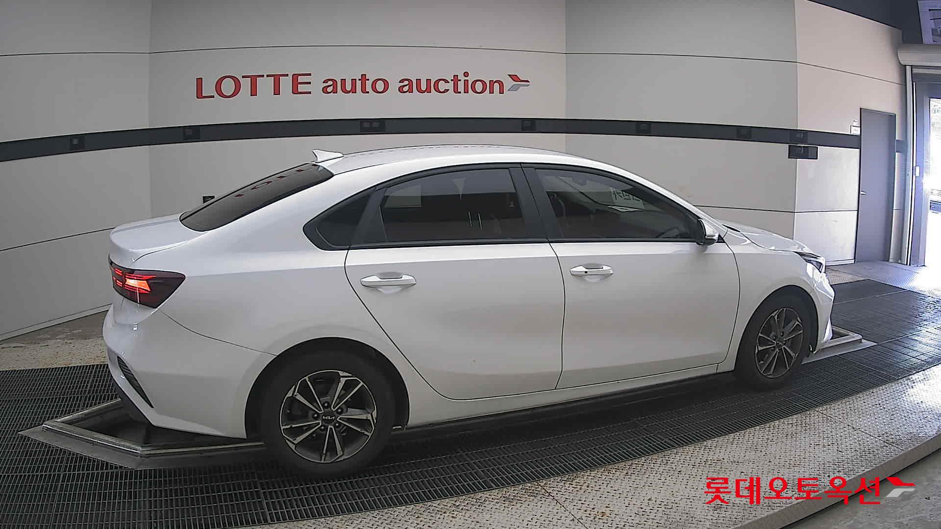 2022 - kia k3