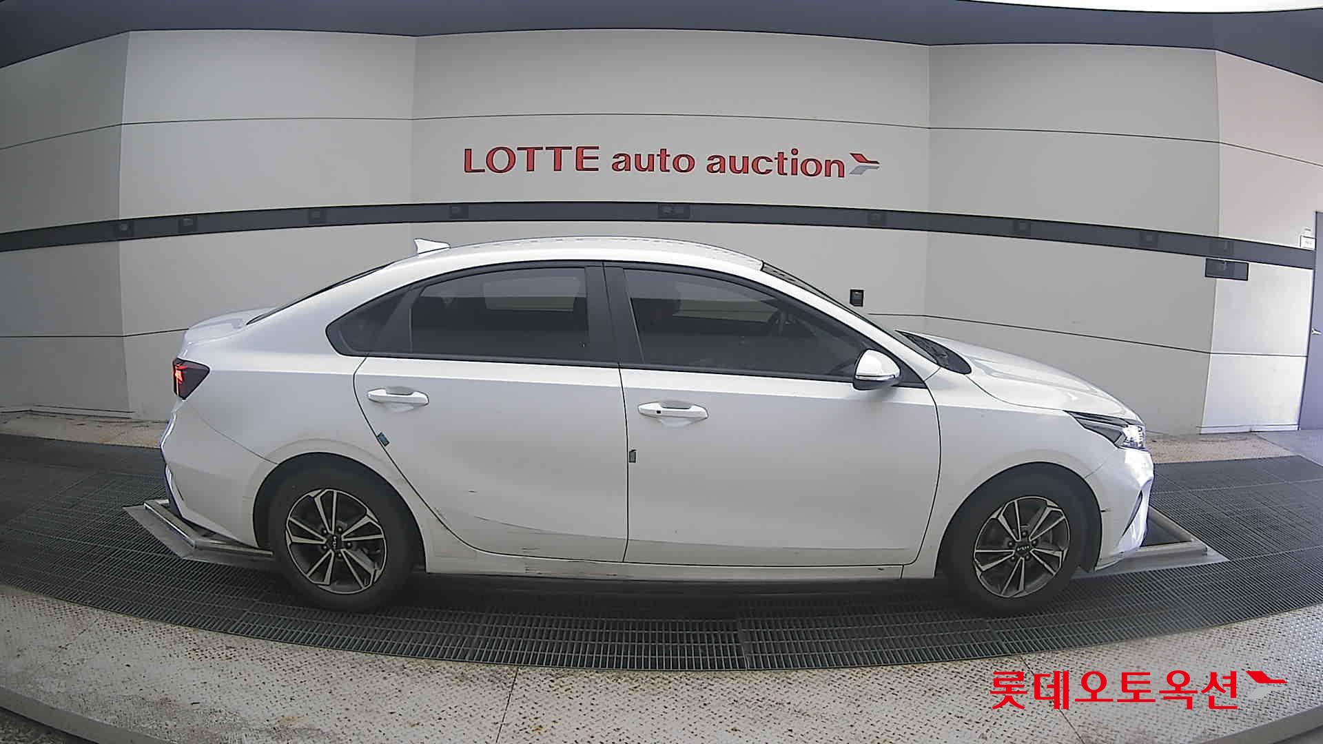 2022 - kia k3