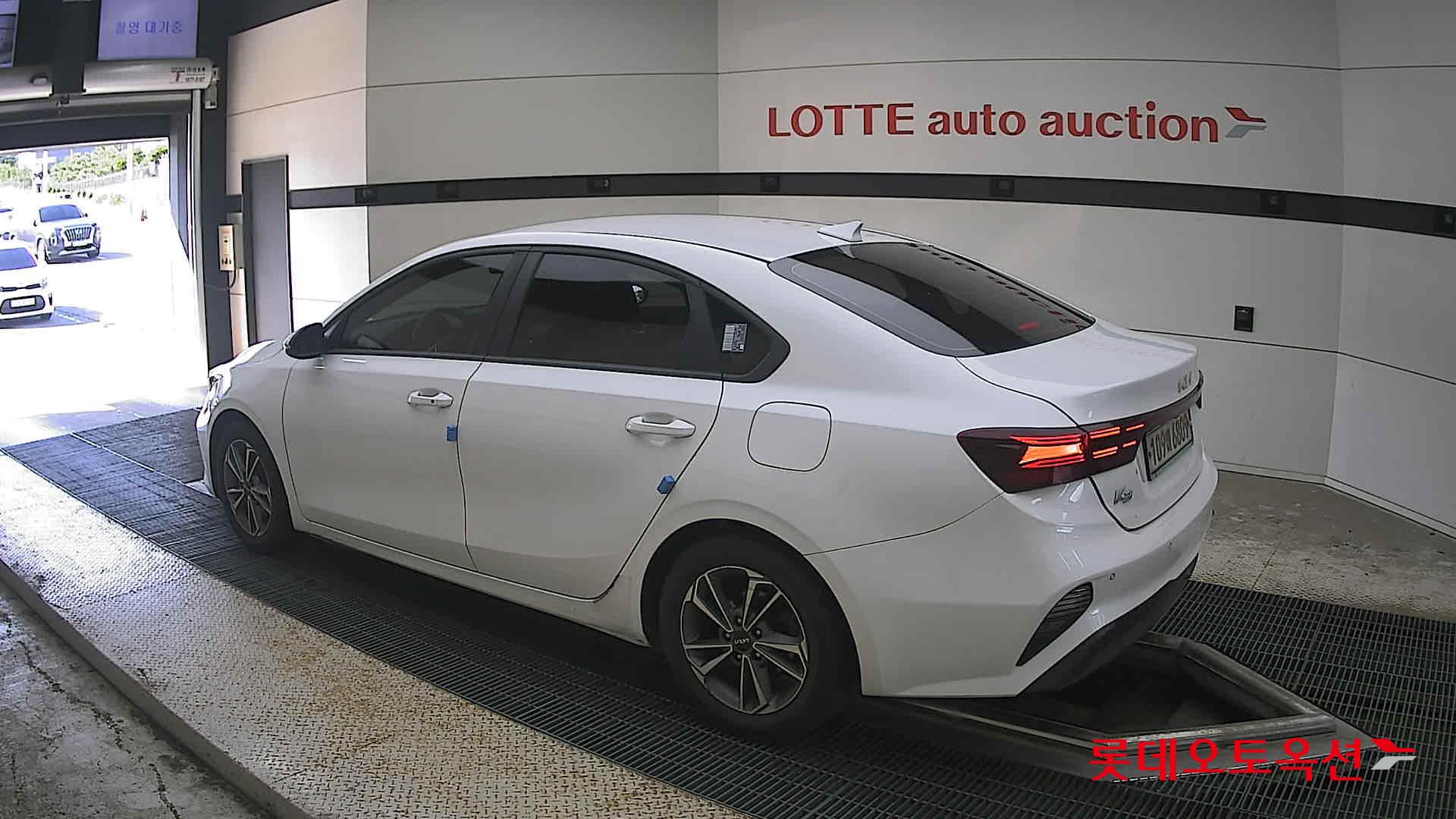 2022 - kia k3