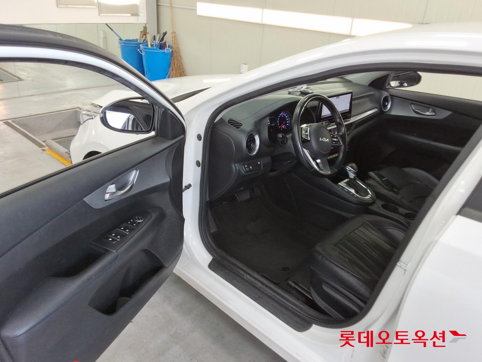 2022 - kia k3