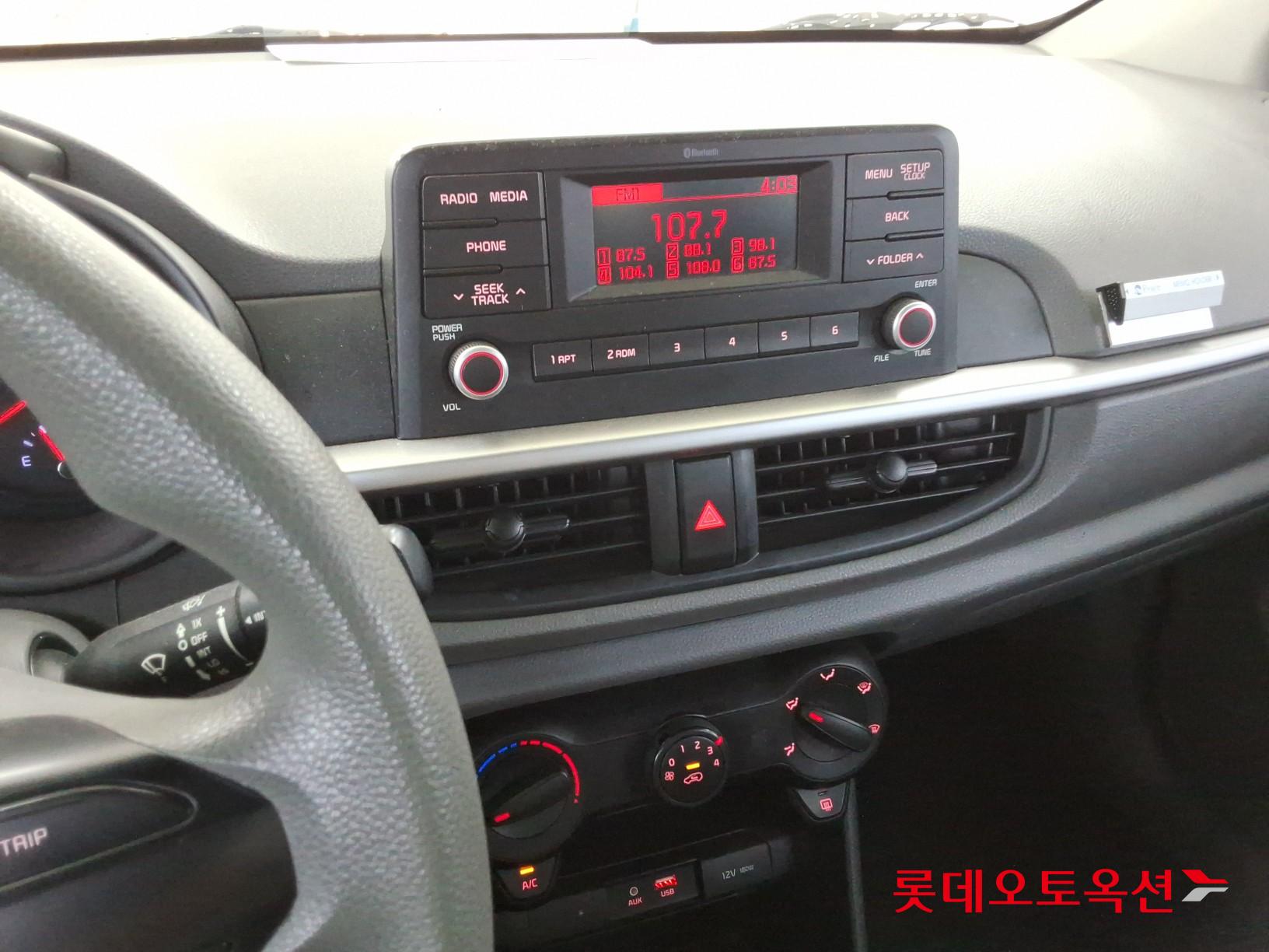 2019 - kia morning