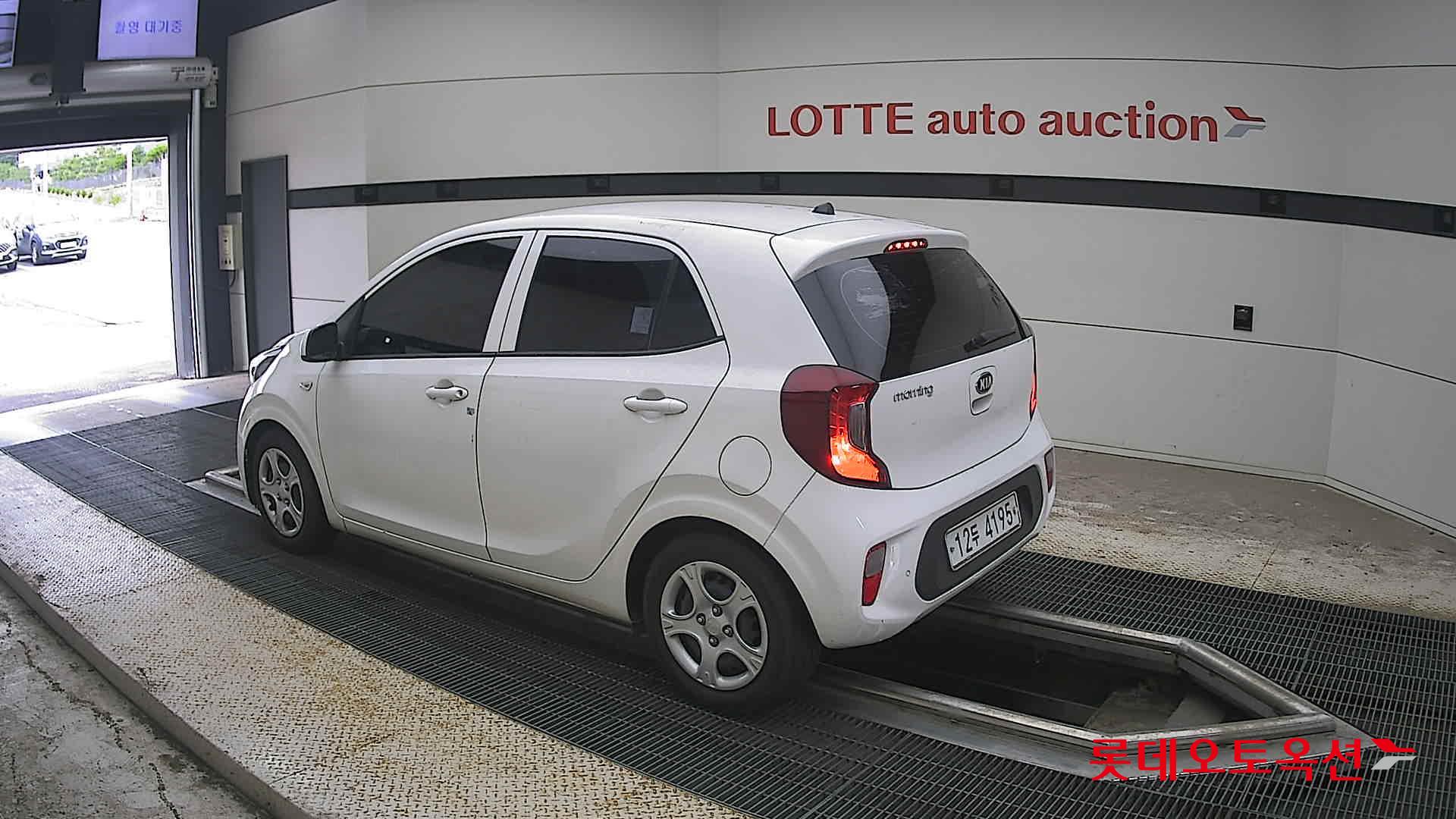 2019 - kia morning