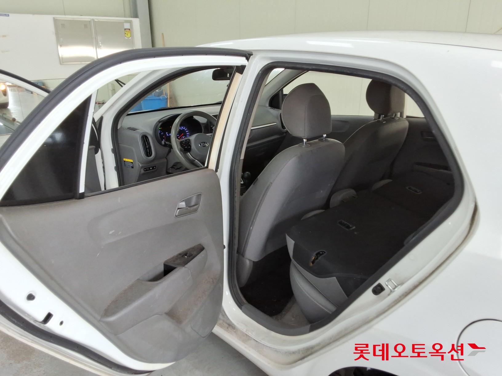 2019 - kia morning