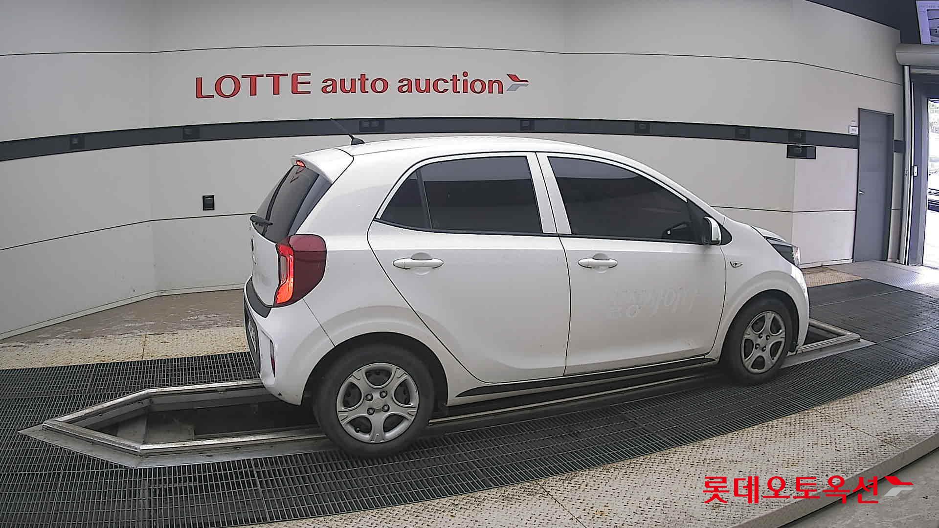 2019 - kia morning