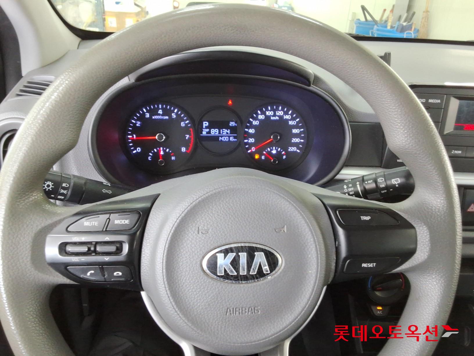 2019 - kia morning