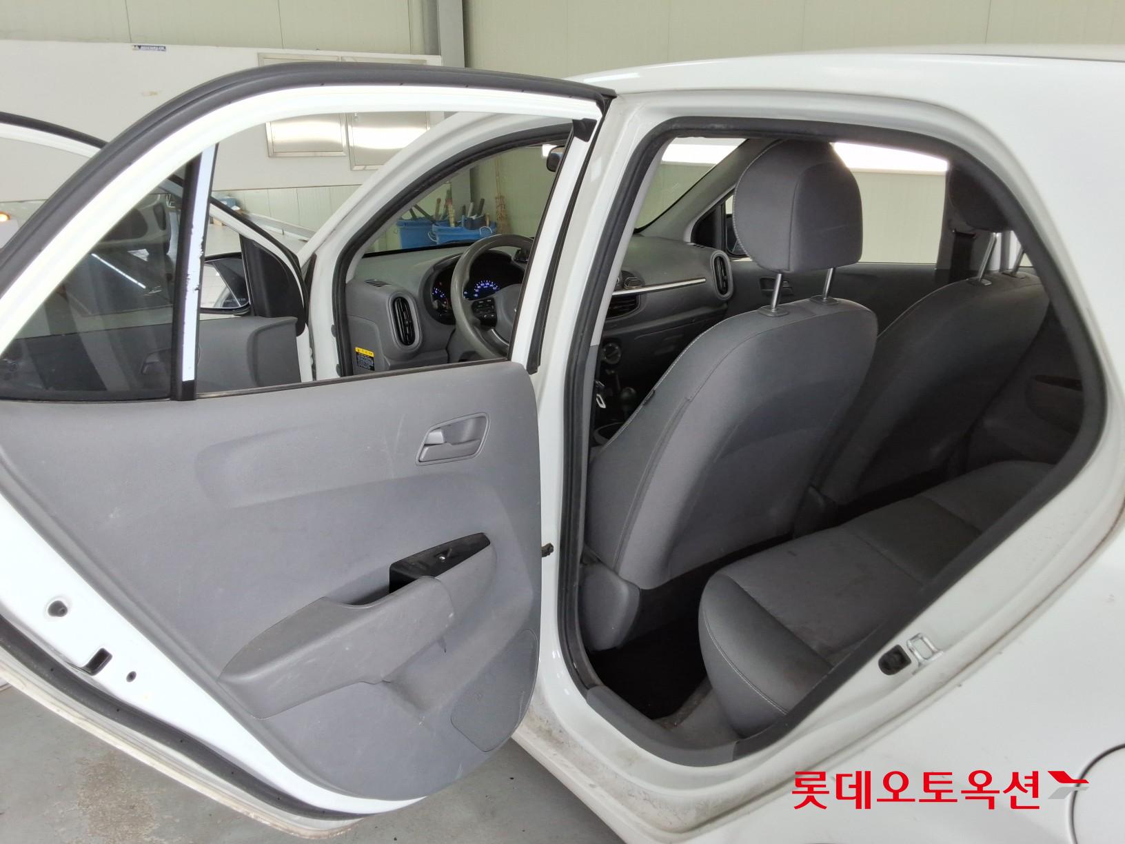 2019 - kia morning