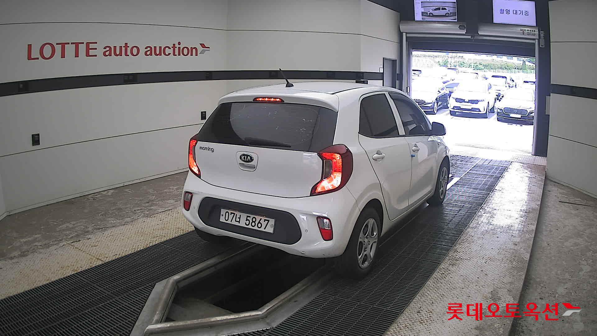 2019 - kia morning