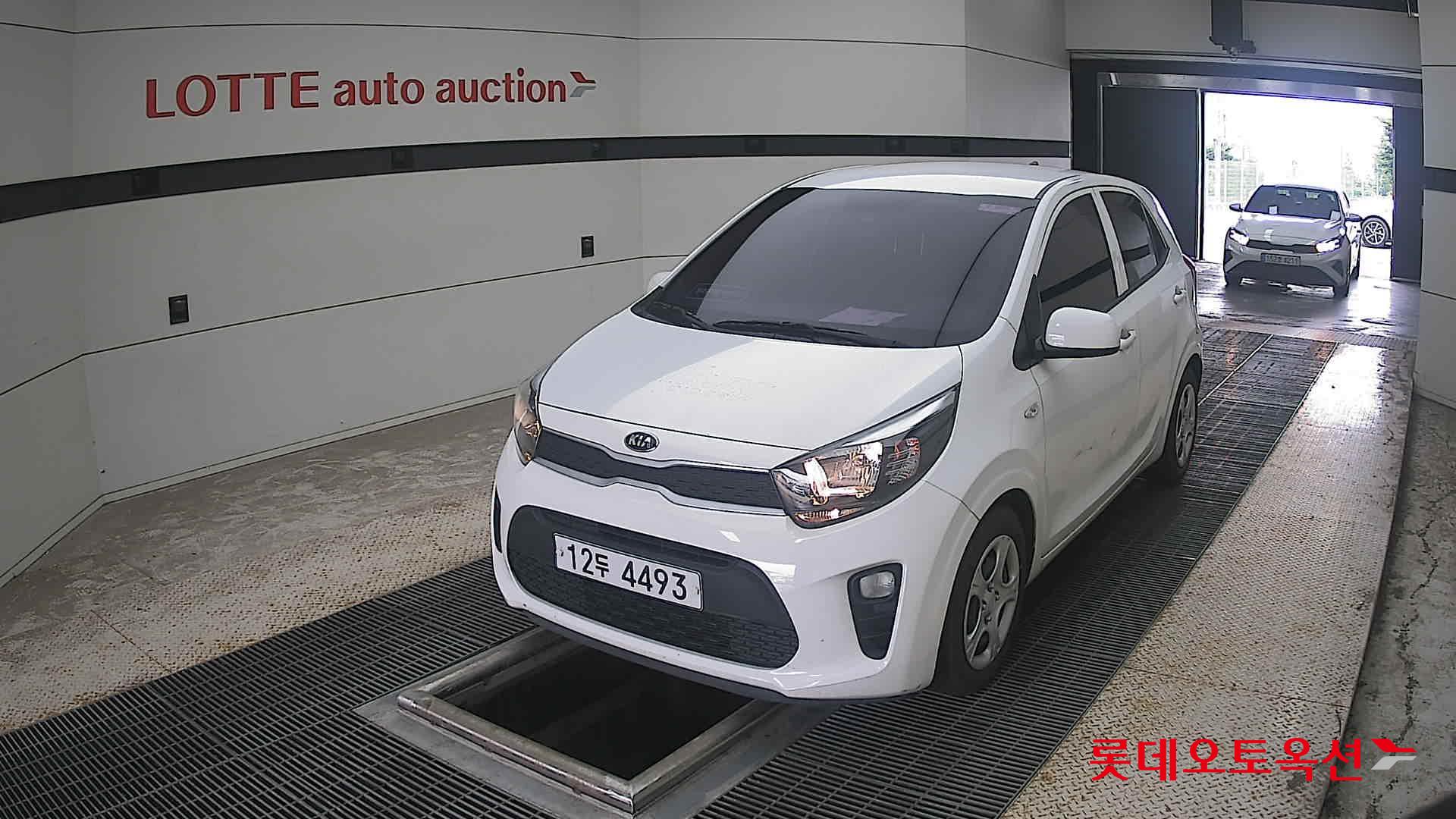 2019 - kia morning