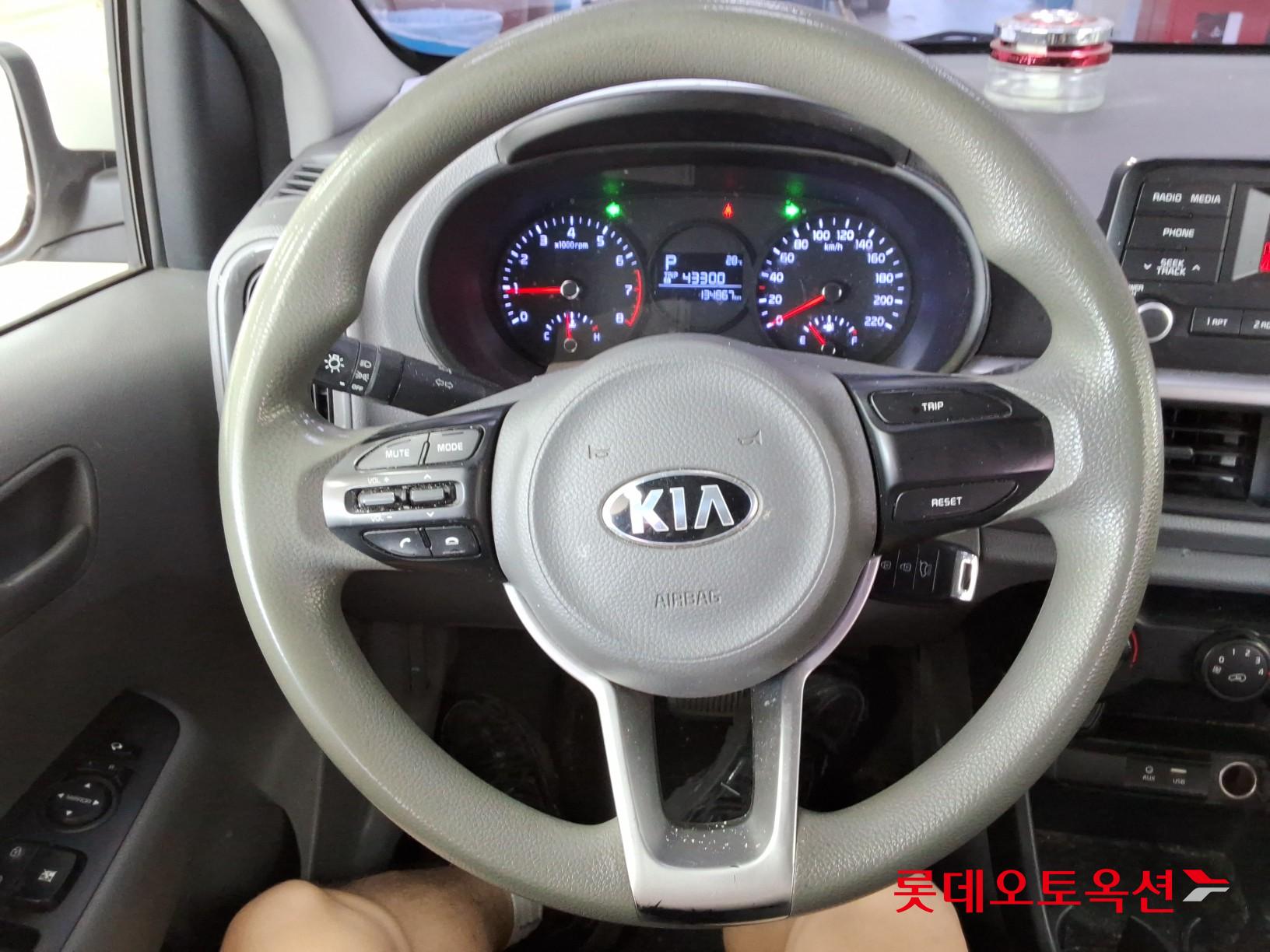 2019 - kia morning