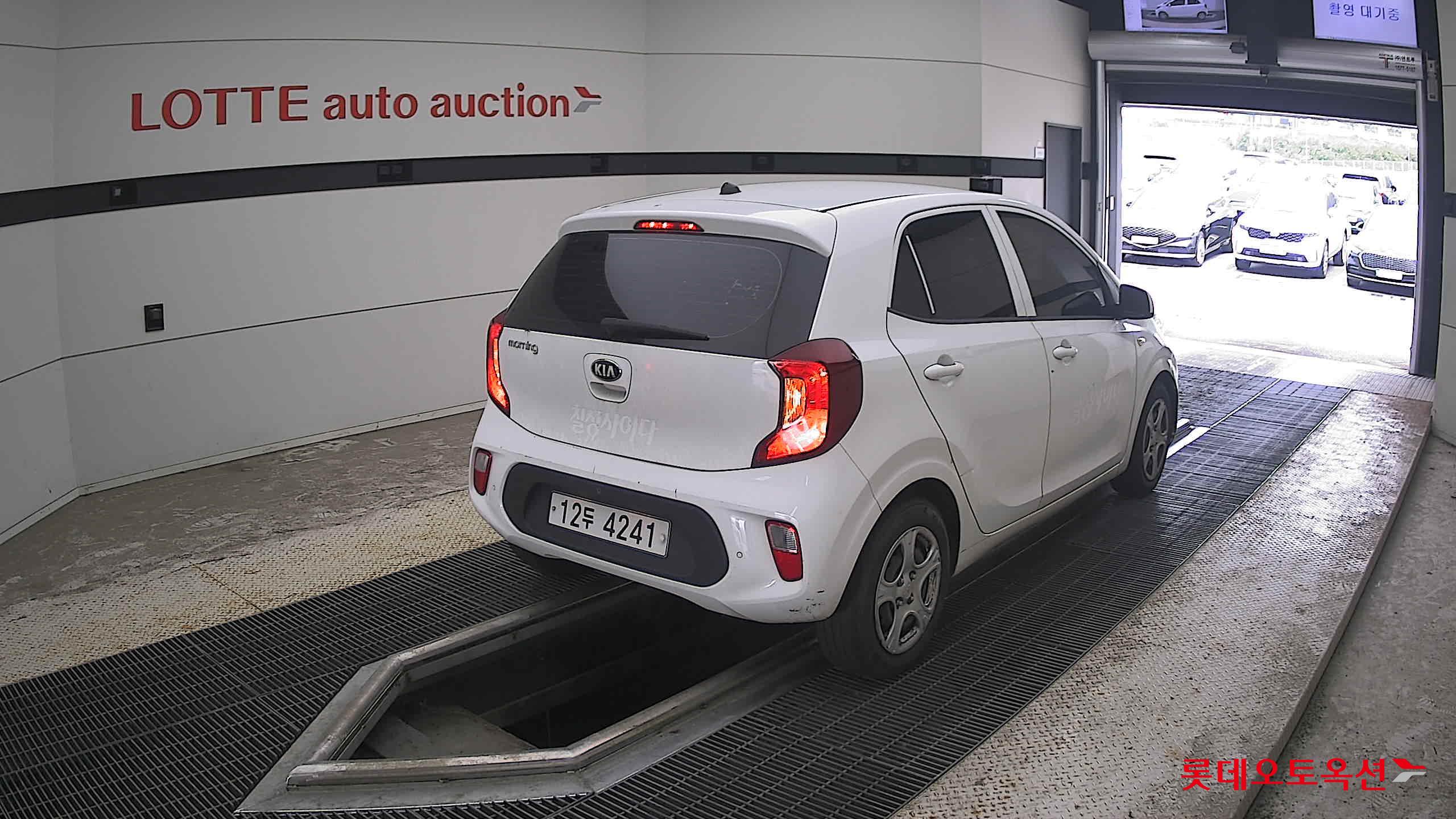 2019 - kia morning