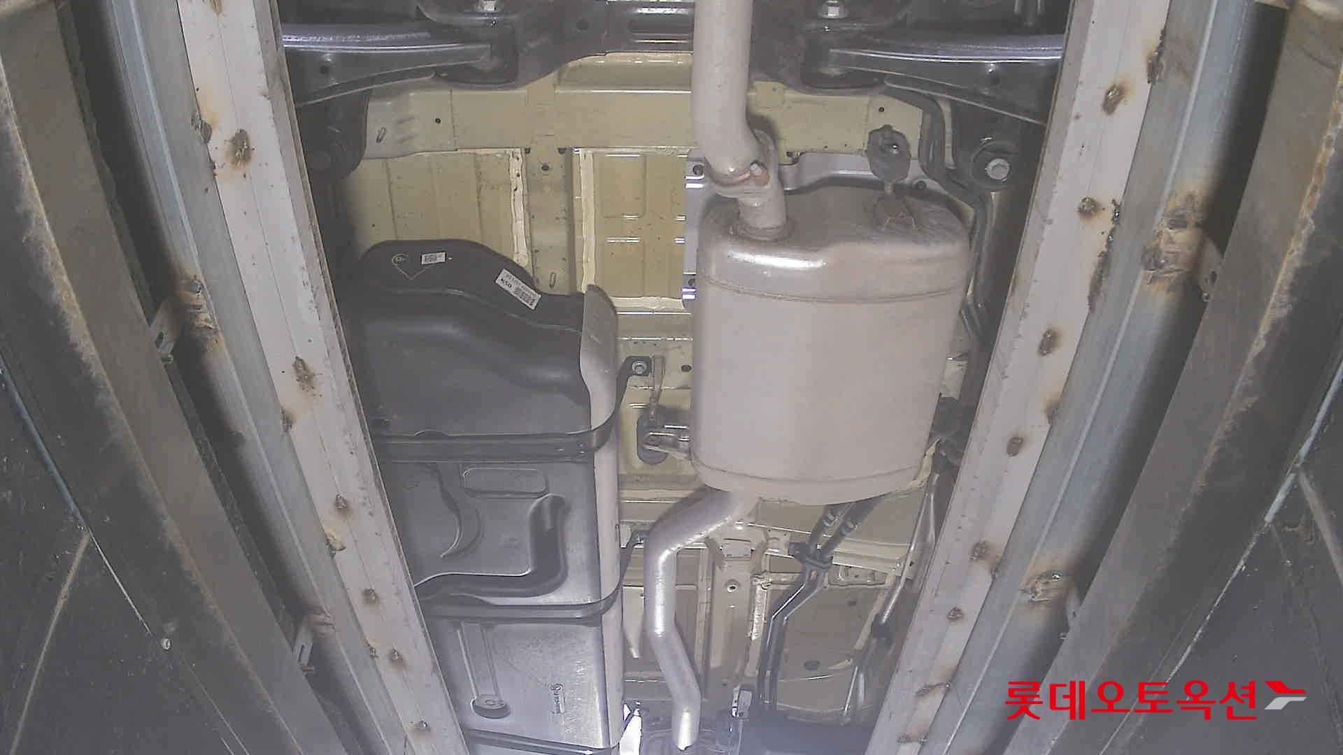 2022 - kia carnival