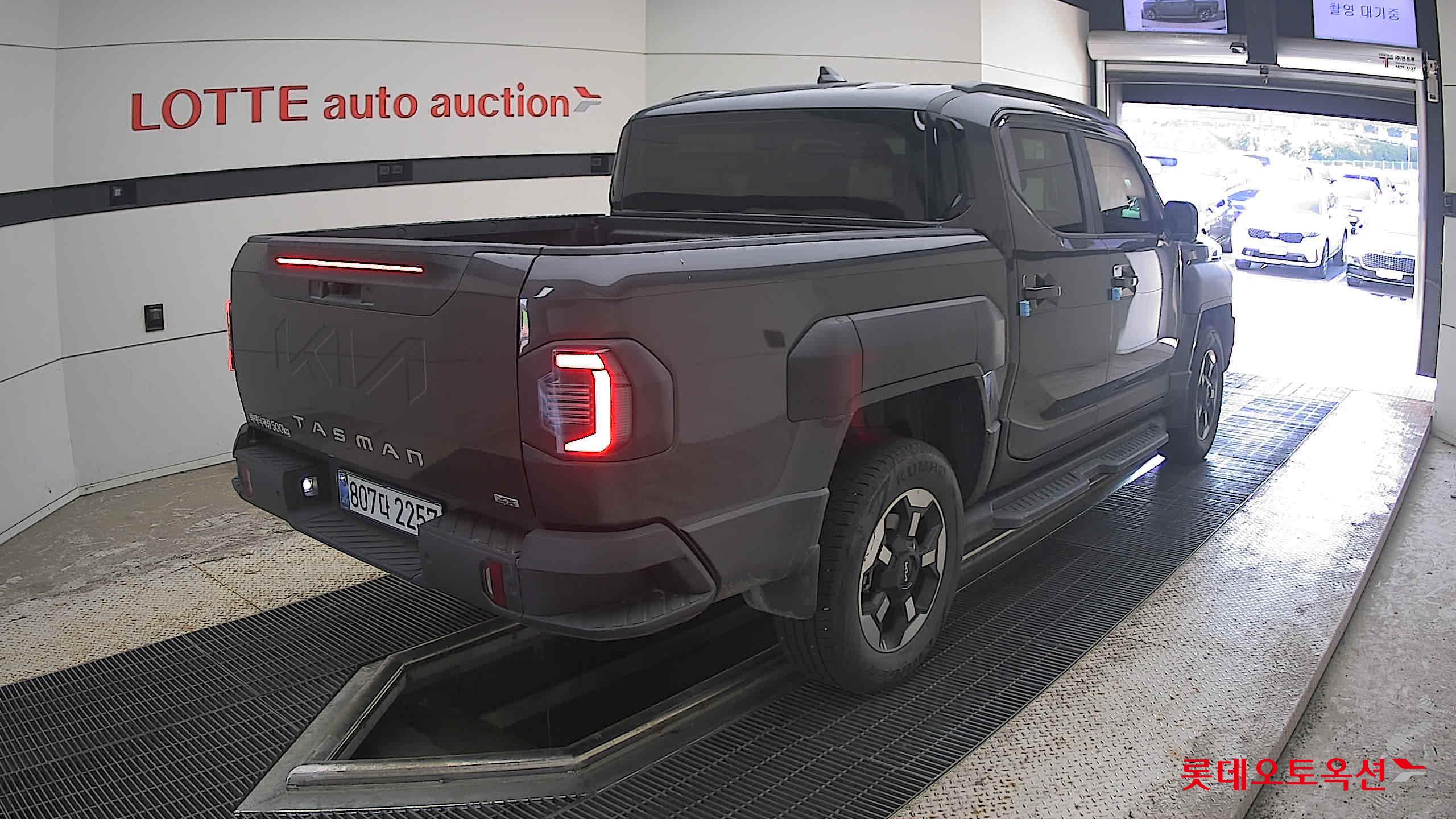 2026 - kia tasman