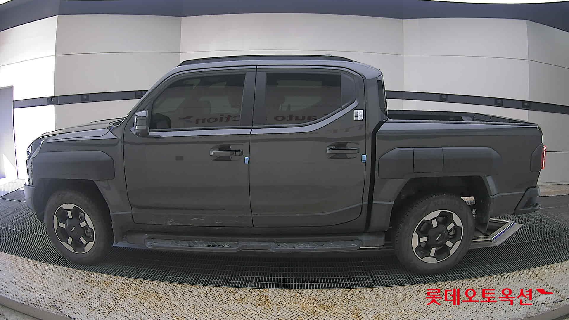 2026 - kia tasman