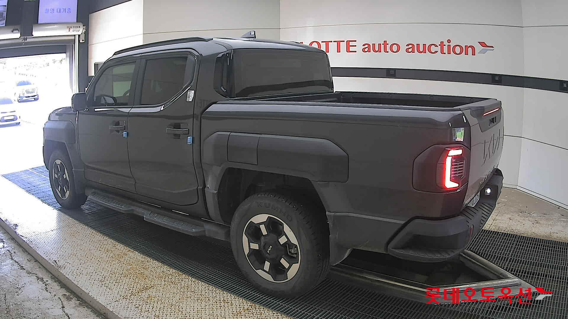 2026 - kia tasman