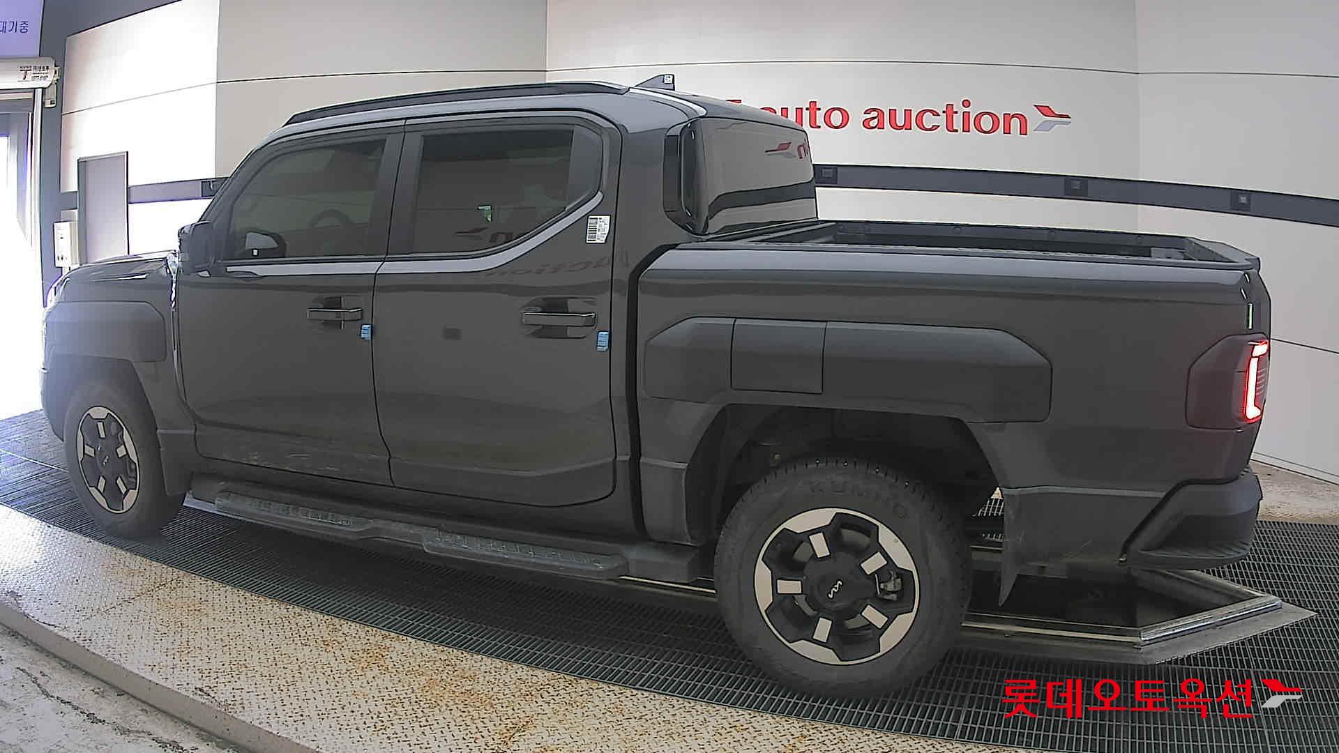 2026 - kia tasman