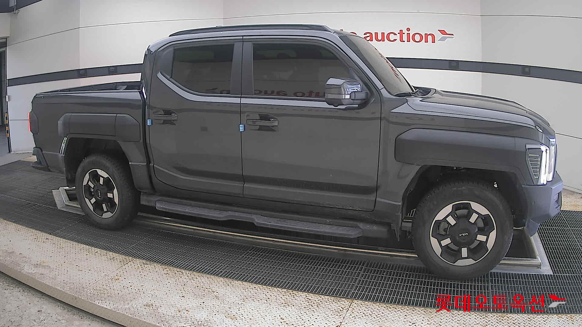 2026 - kia tasman
