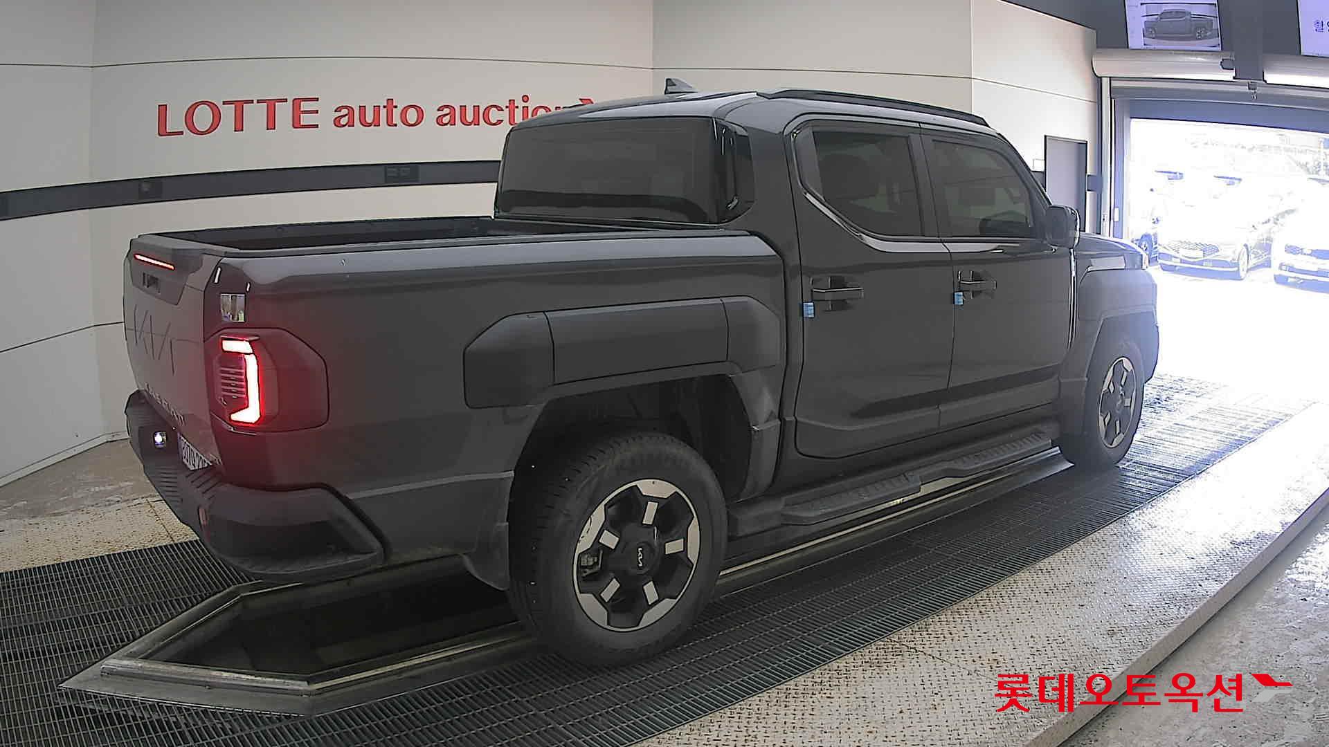 2026 - kia tasman