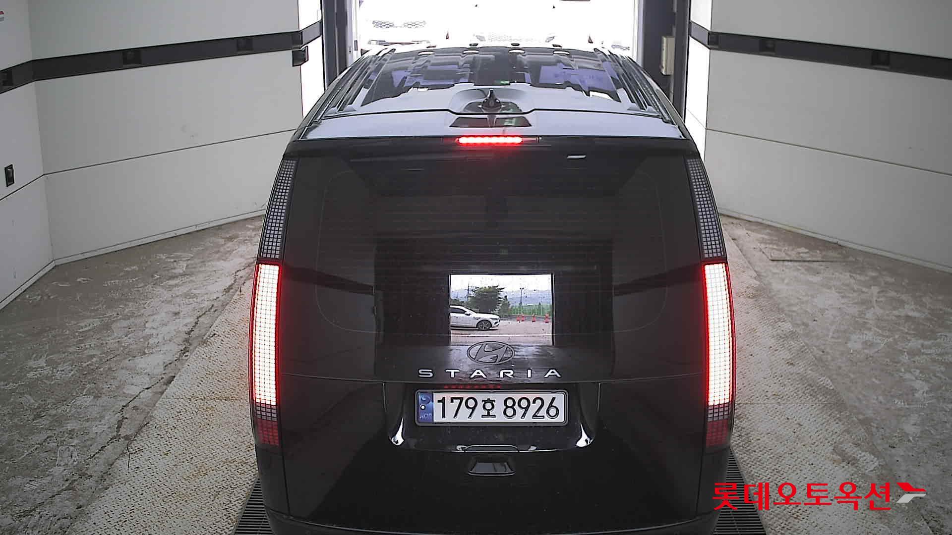 2025 - hyundai staria