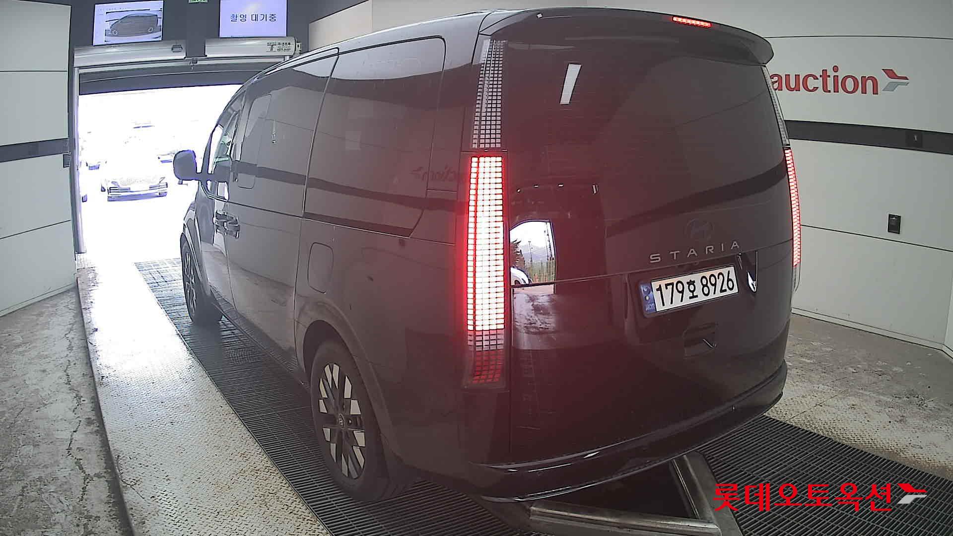 2025 - hyundai staria