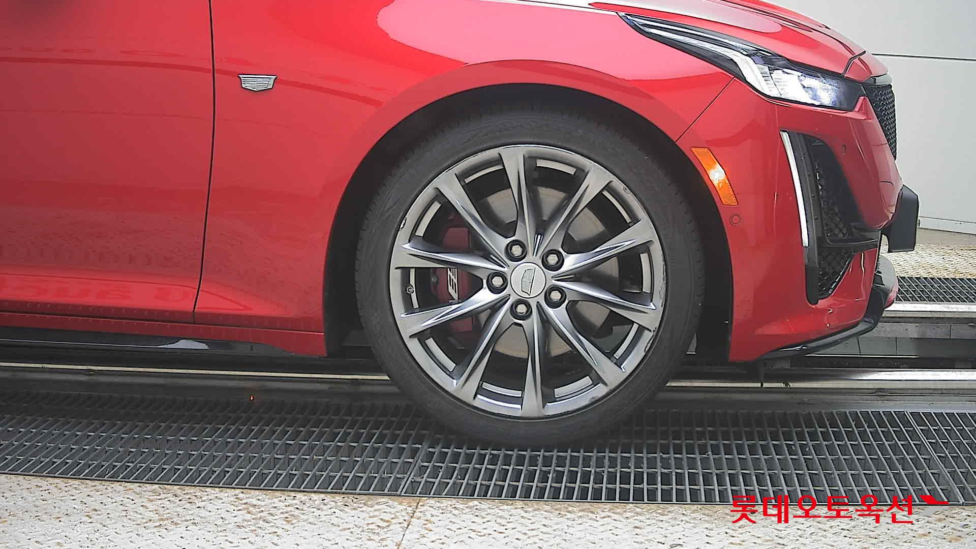 2020 - cadillac ct5