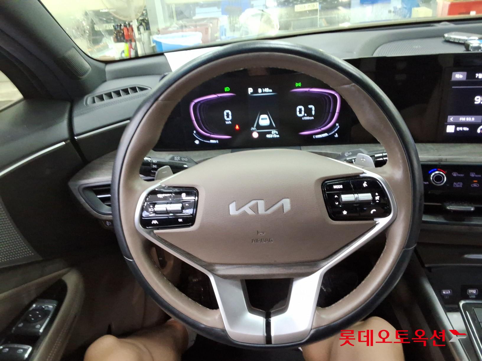 2022 - kia k8