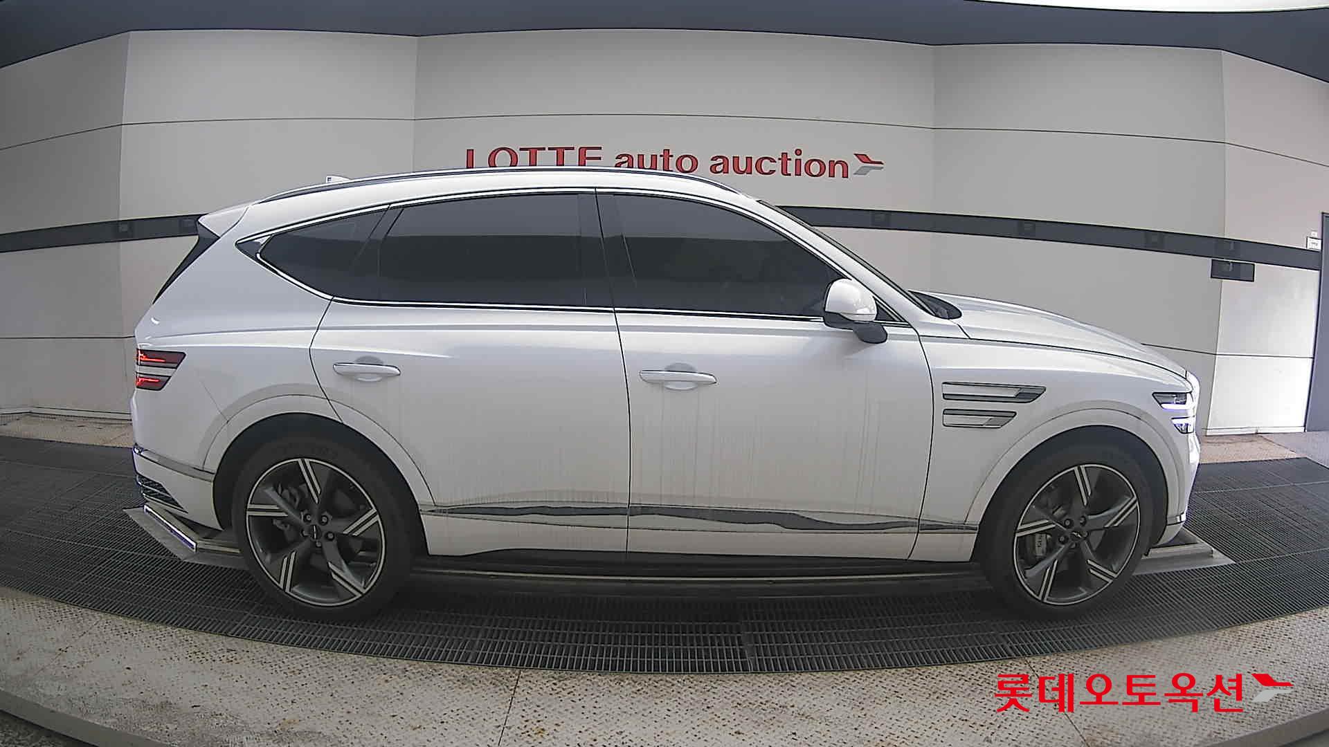 2024 - genesis gv80