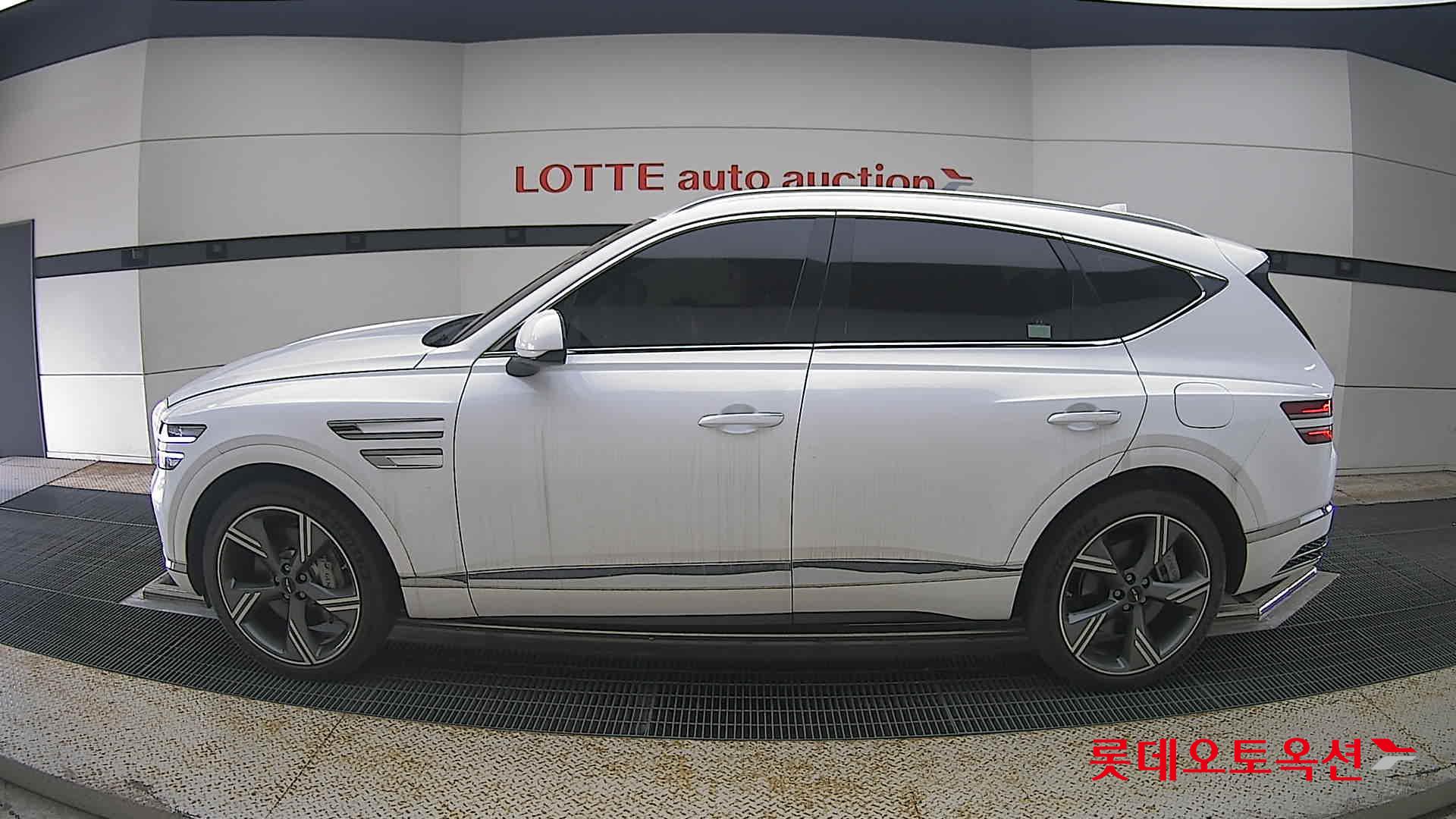 2024 - genesis gv80