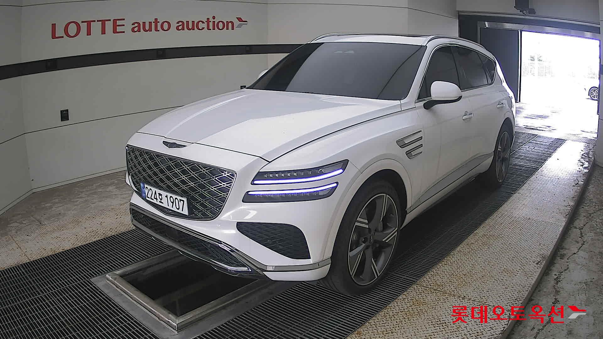 2024 - genesis gv80