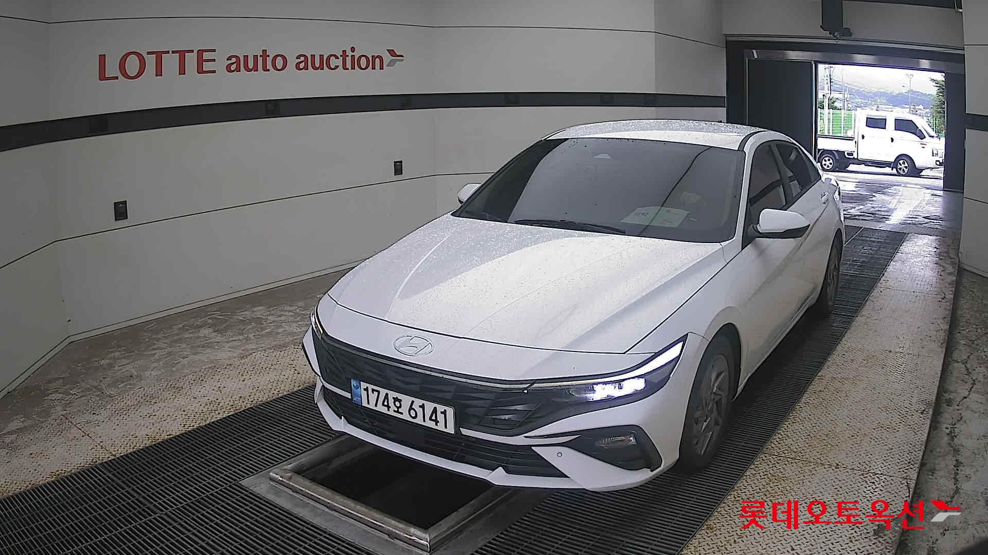 2024 - hyundai avante