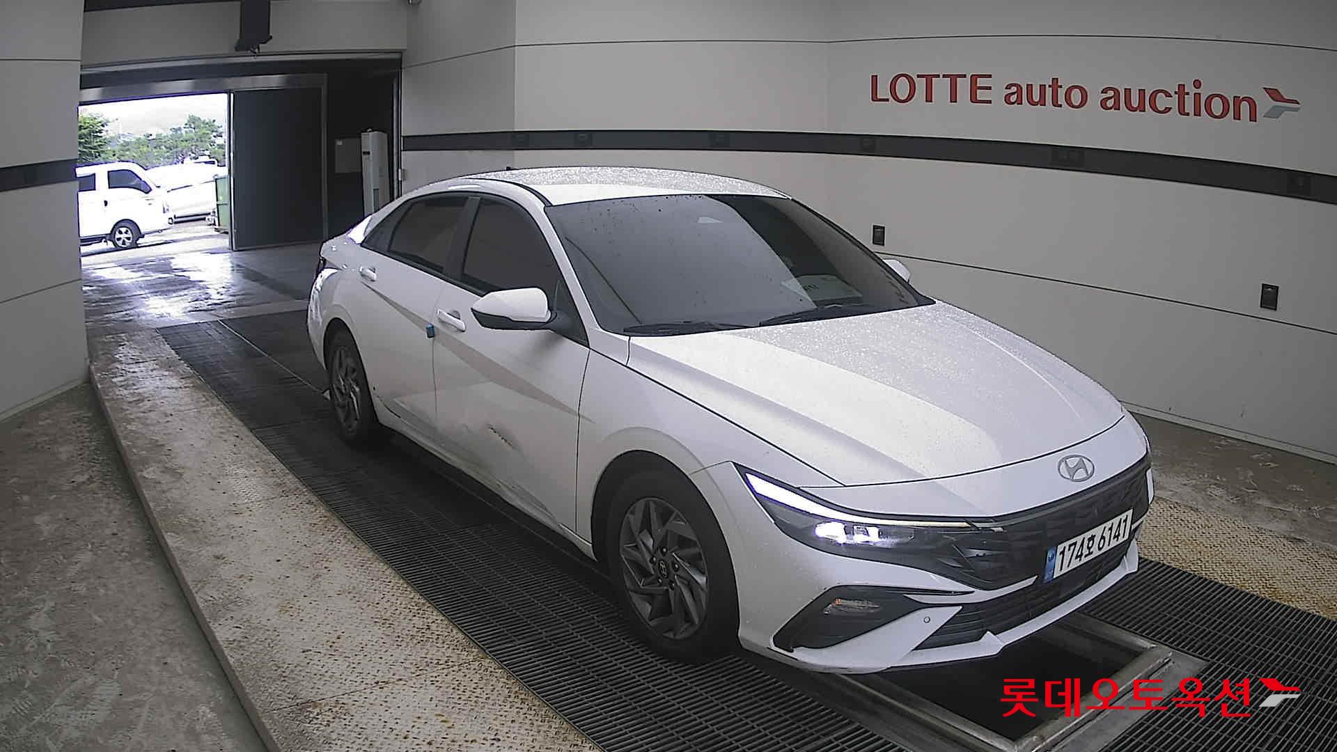 2024 - hyundai avante