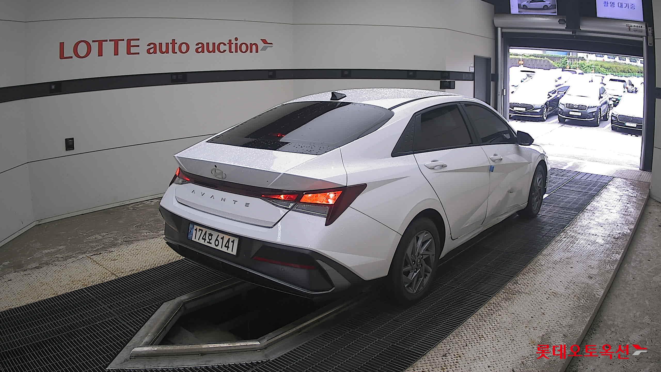 2024 - hyundai avante