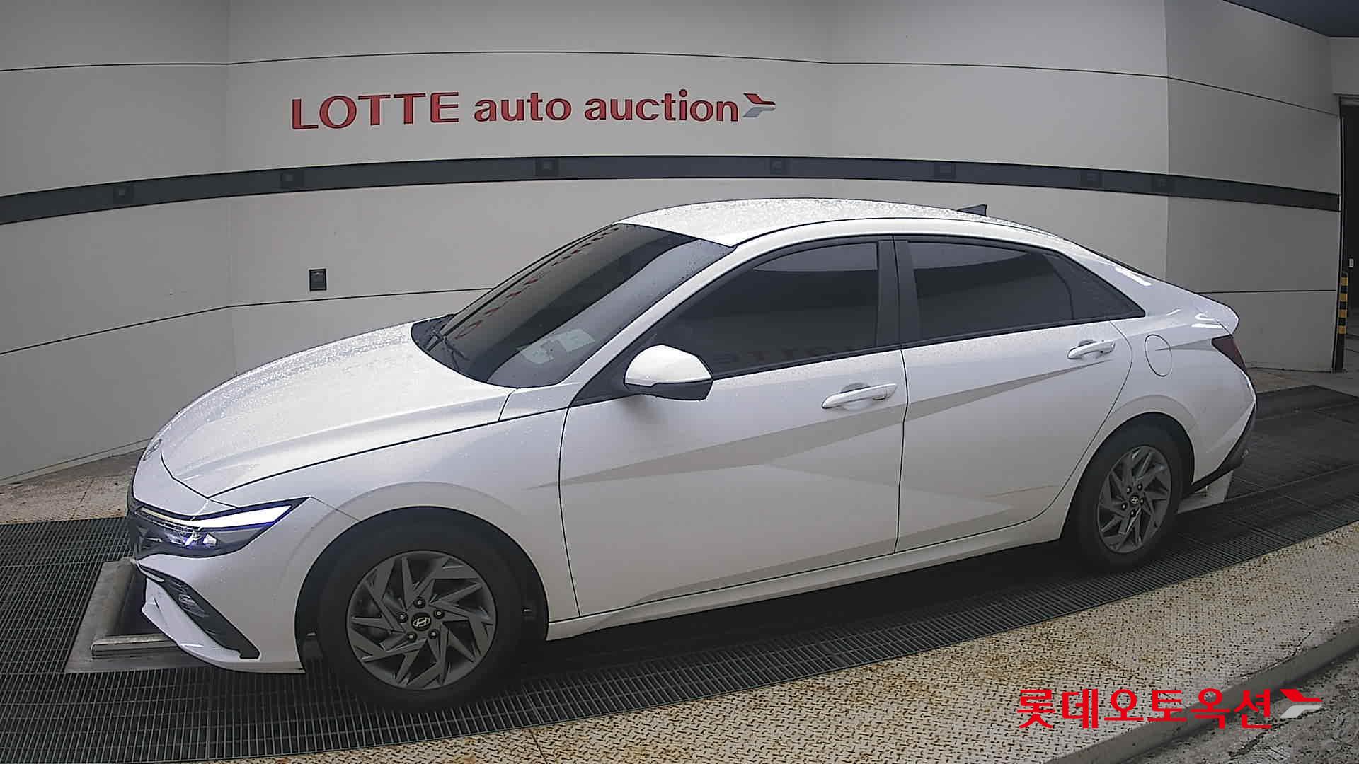 2024 - hyundai avante