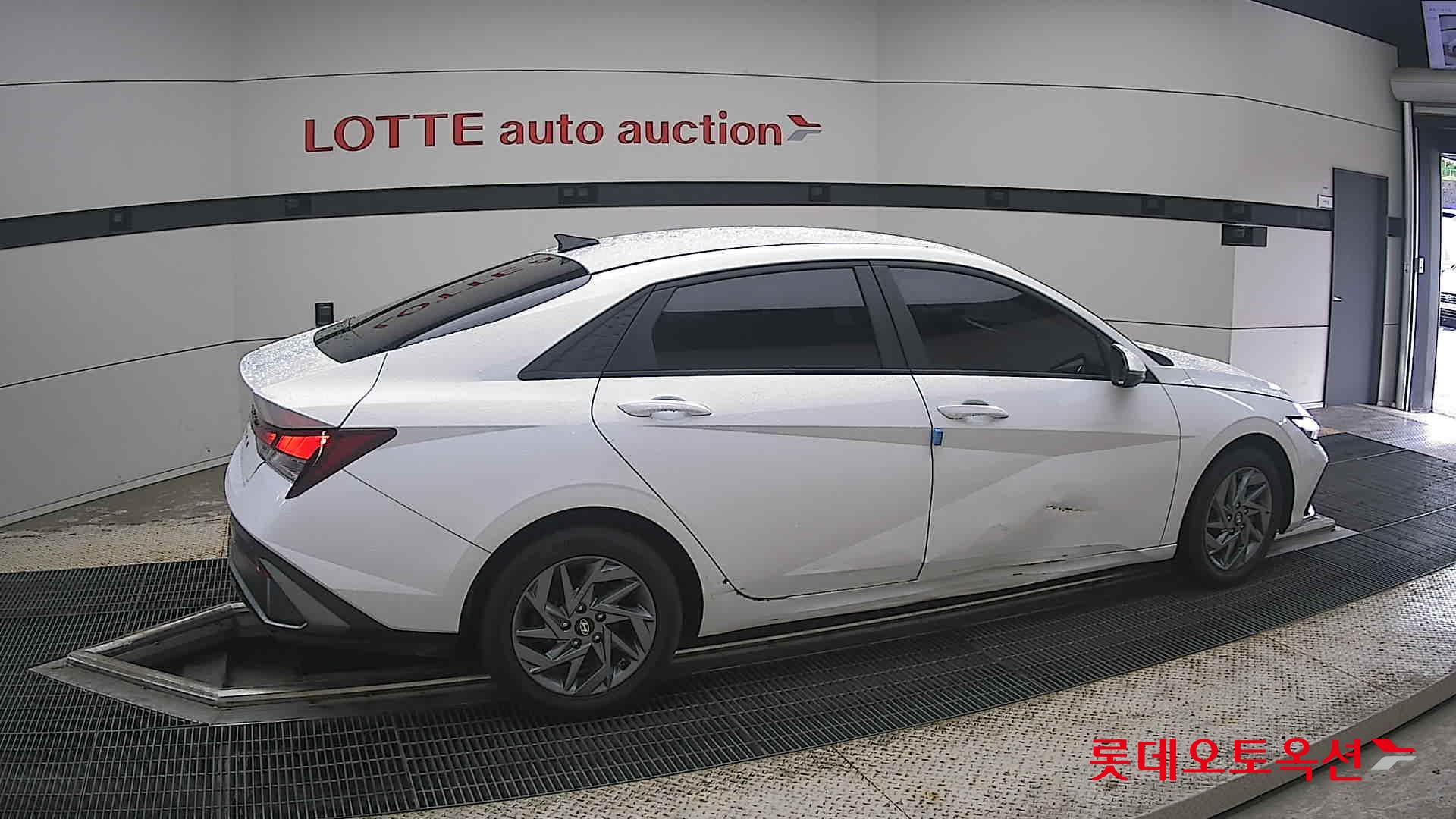 2024 - hyundai avante
