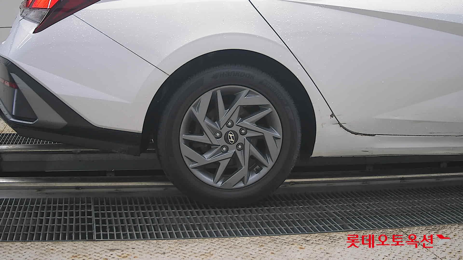 2024 - hyundai avante