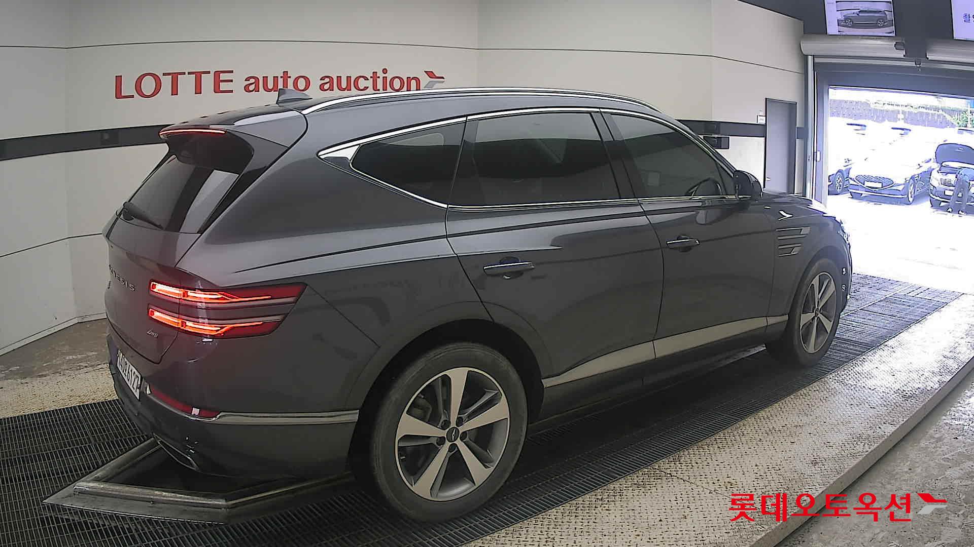 2020 - genesis gv80