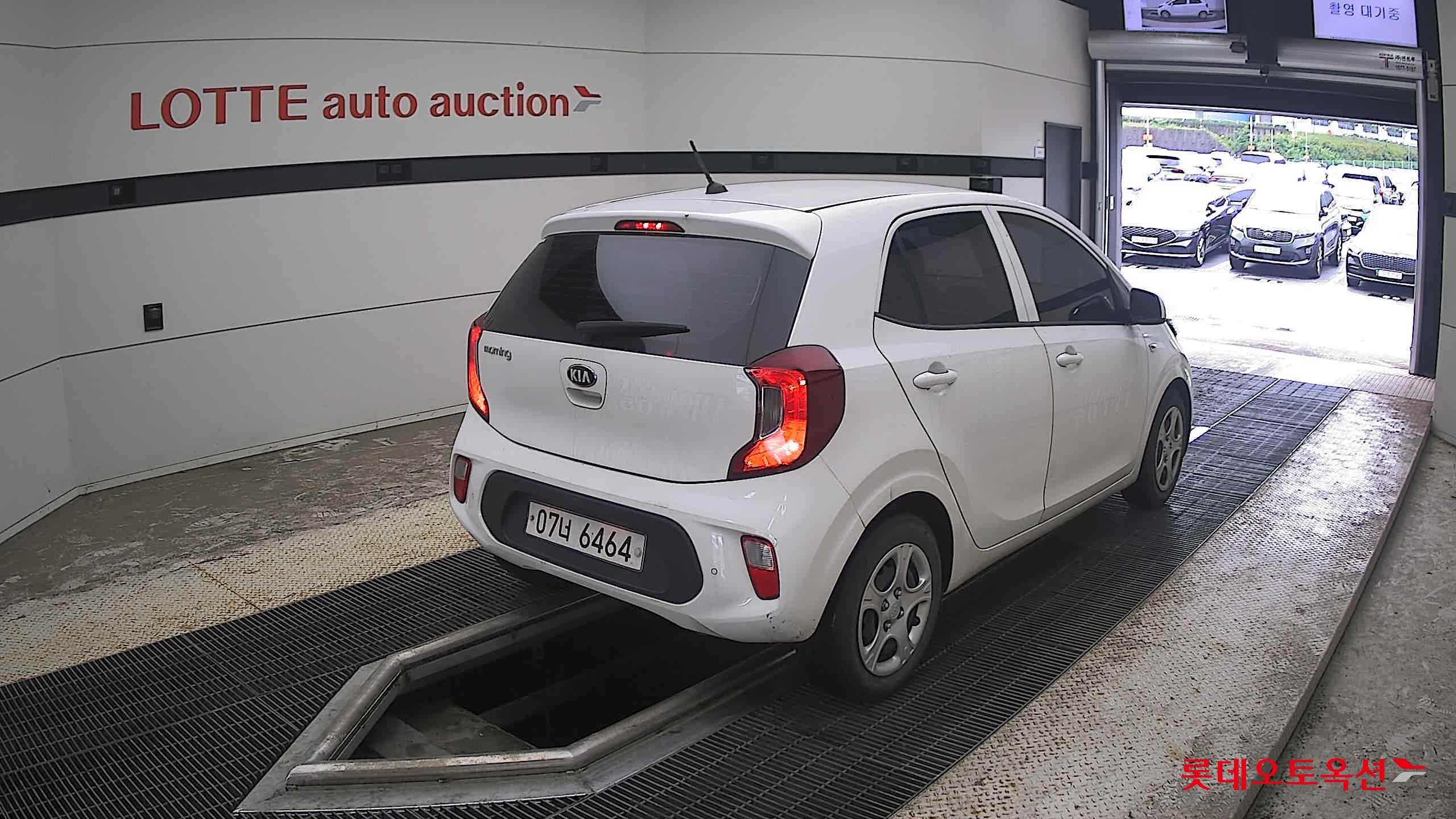 2019 - kia morning