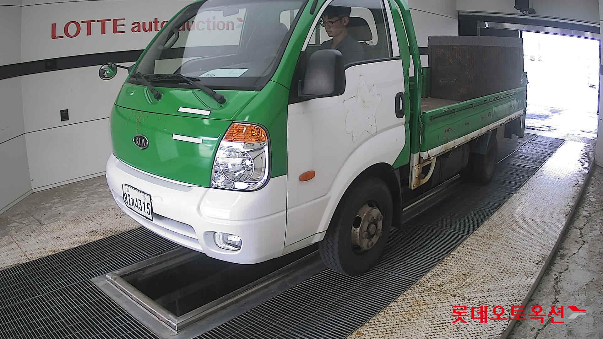 2009 - kia bongo