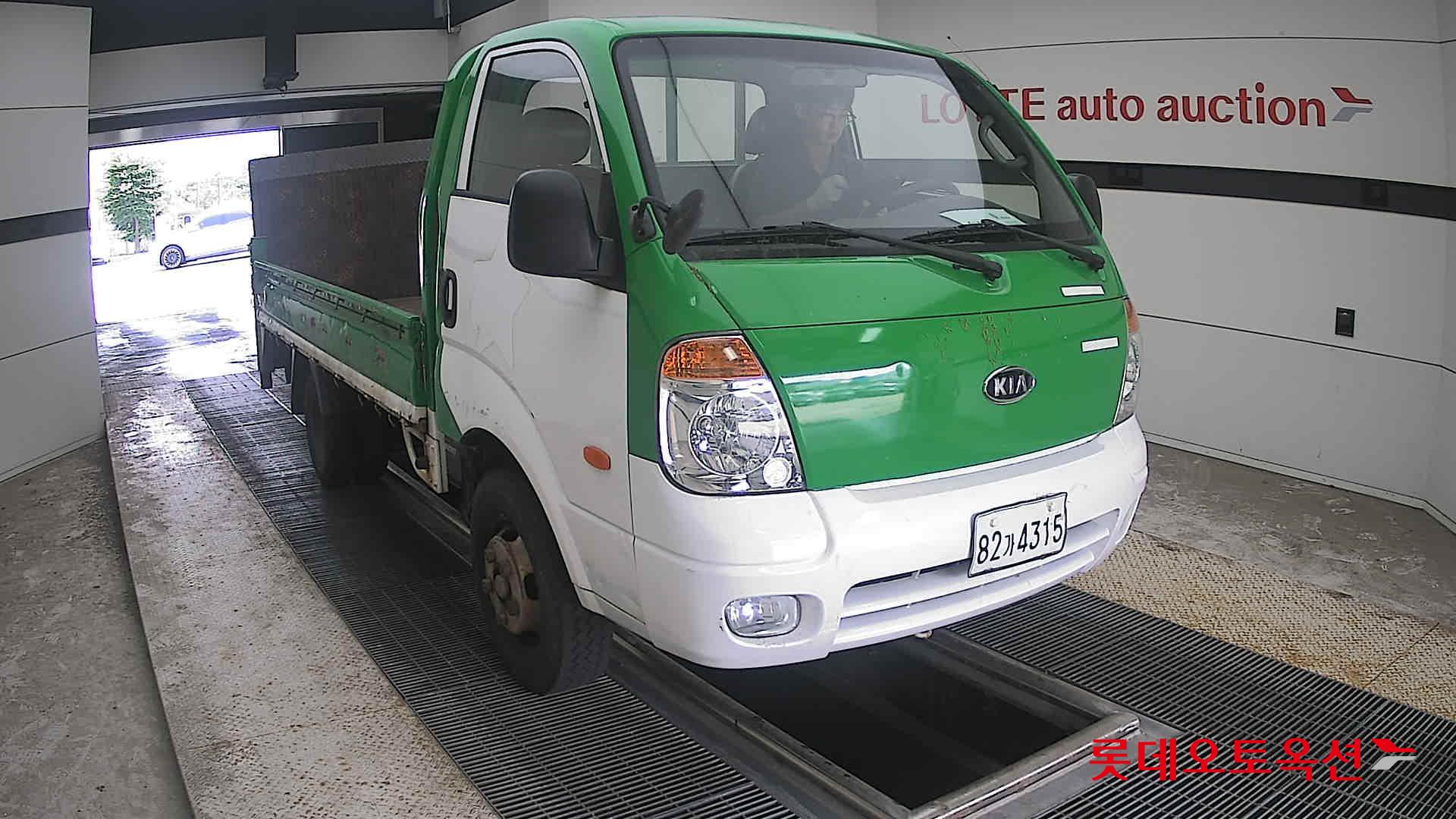 2009 - kia bongo