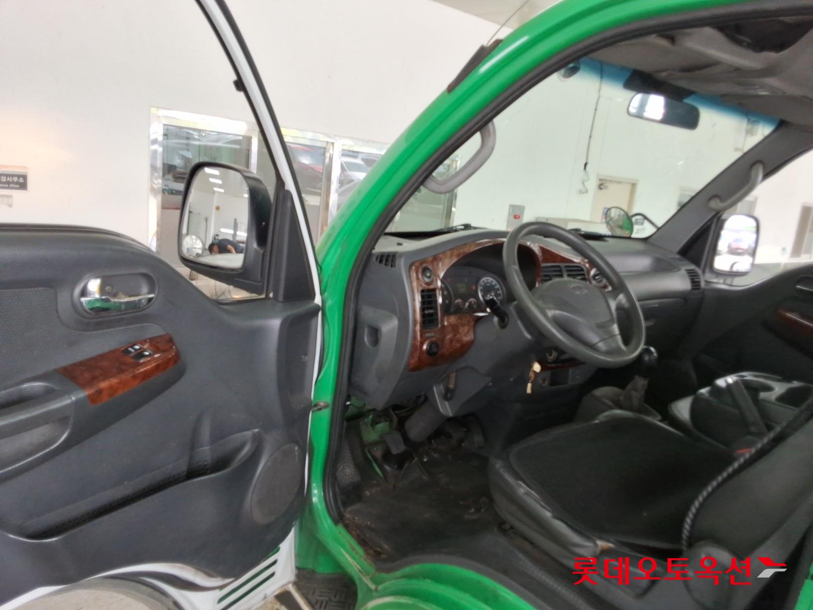 2009 - kia bongo