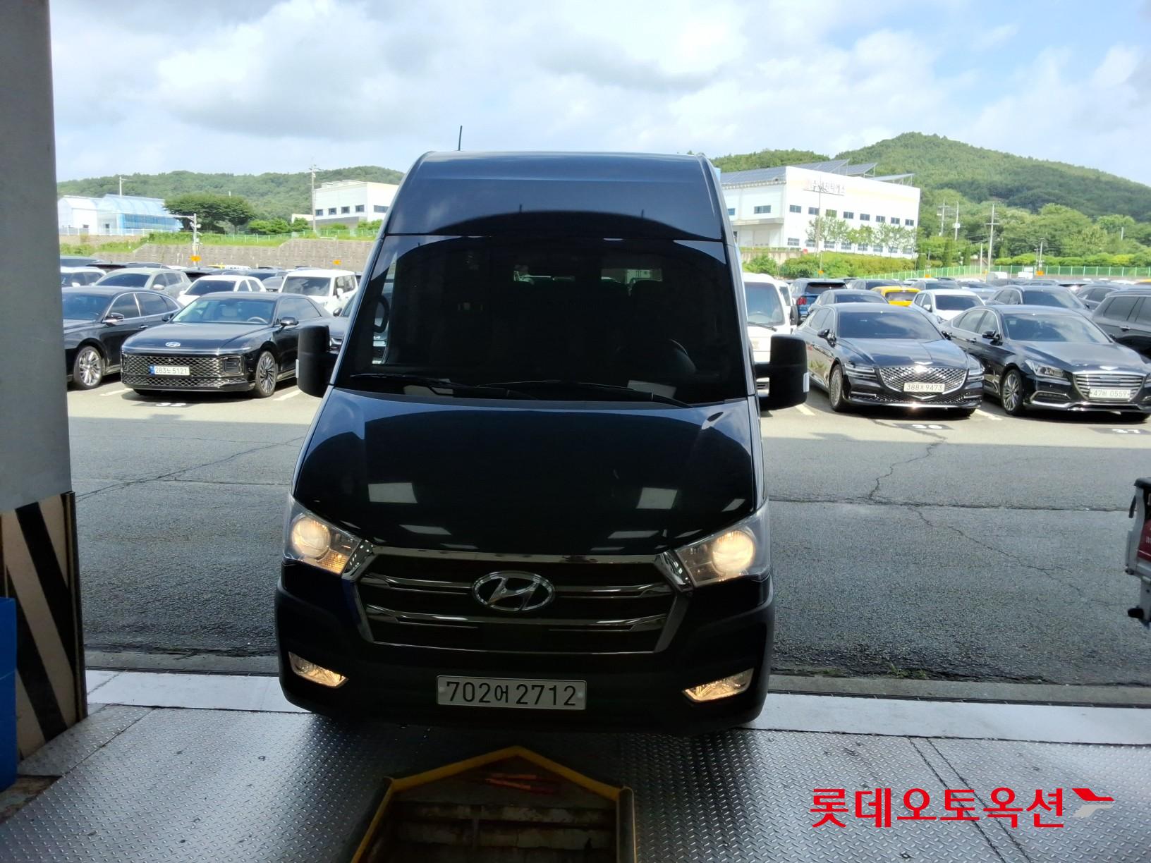 2023 - hyundai solati